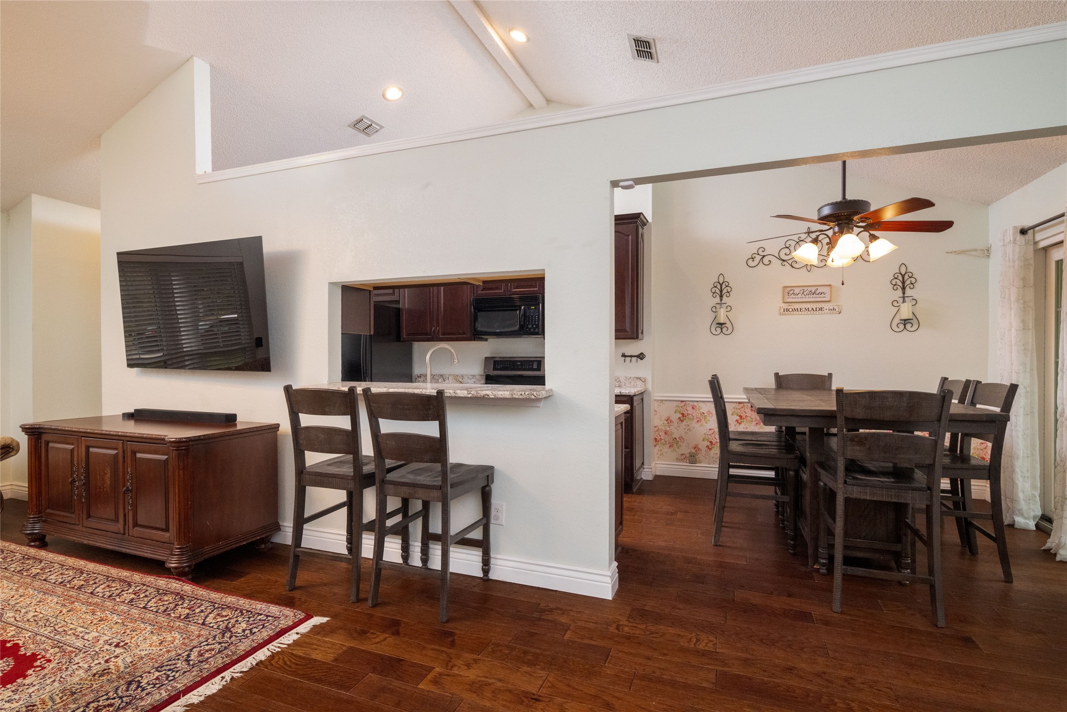 2707 Knoll Trail