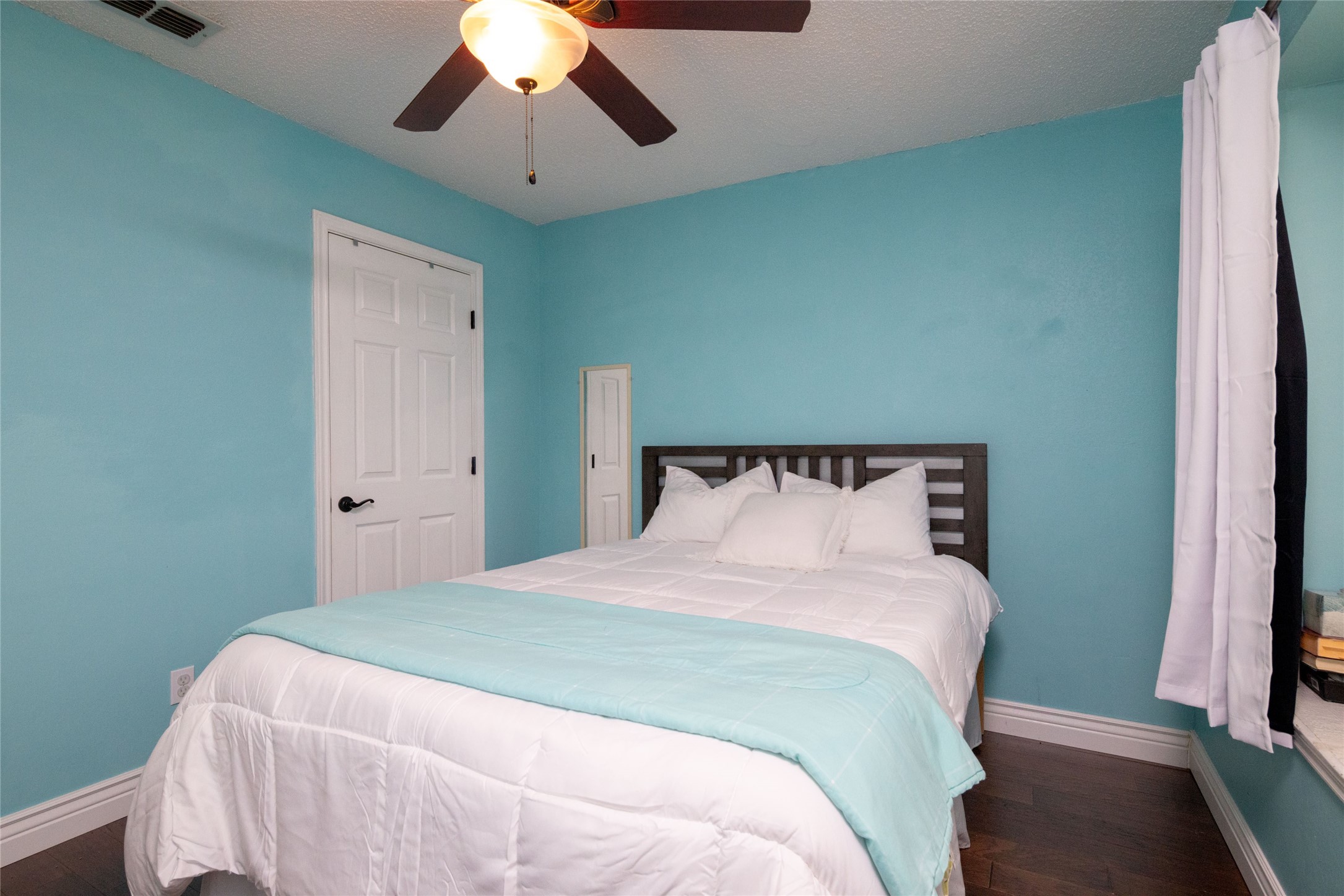 2707 Knoll Trail