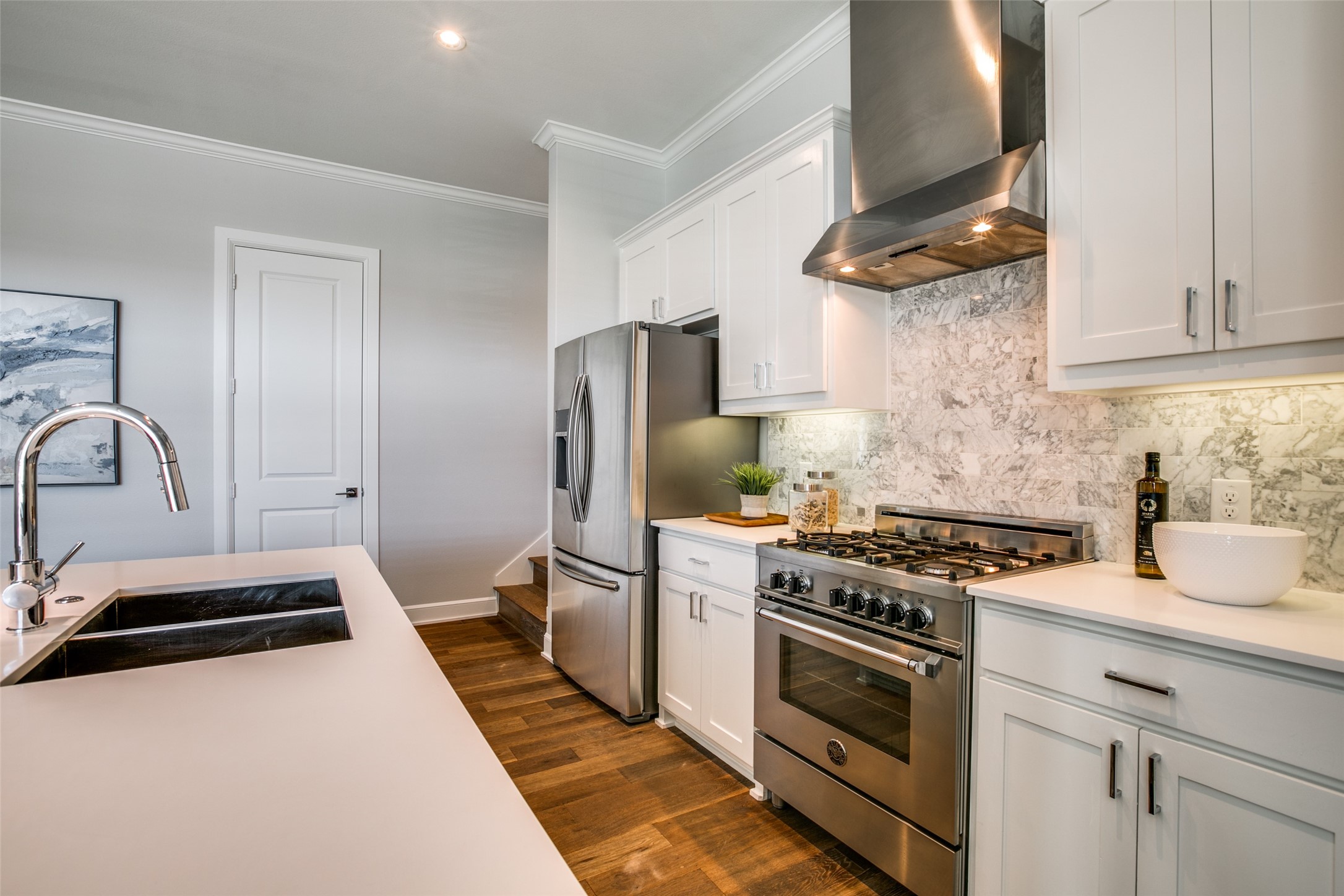 5202 Capitol Avenue 1105