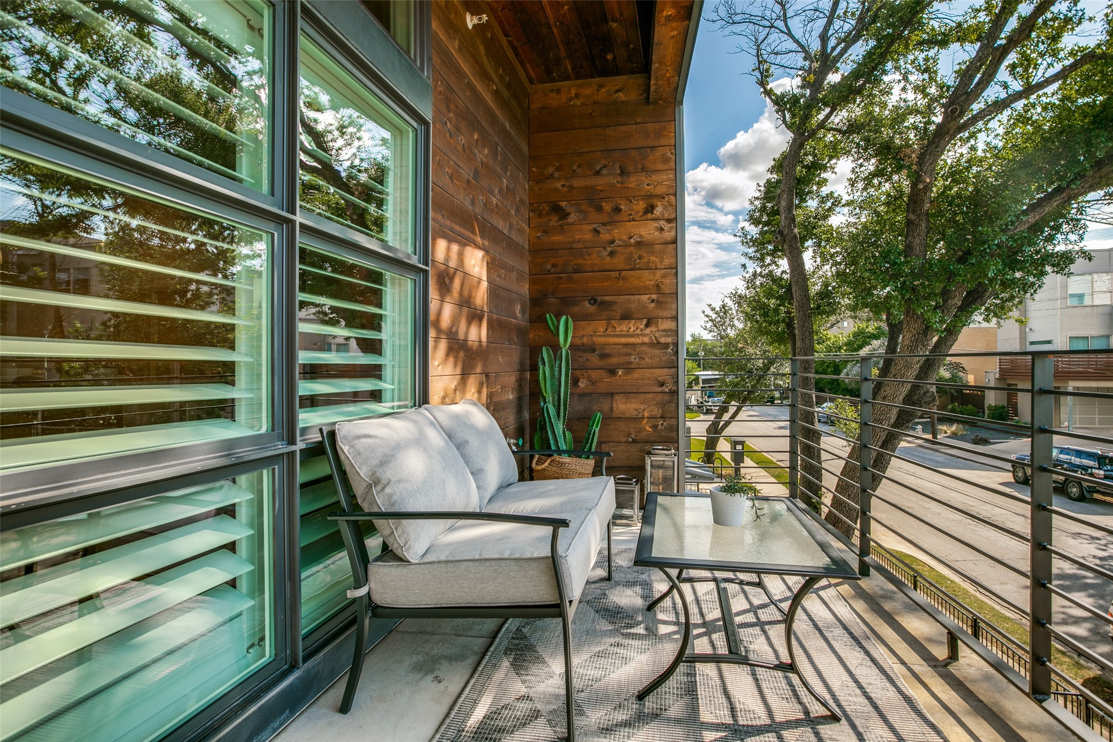 5202 Capitol Avenue 1105