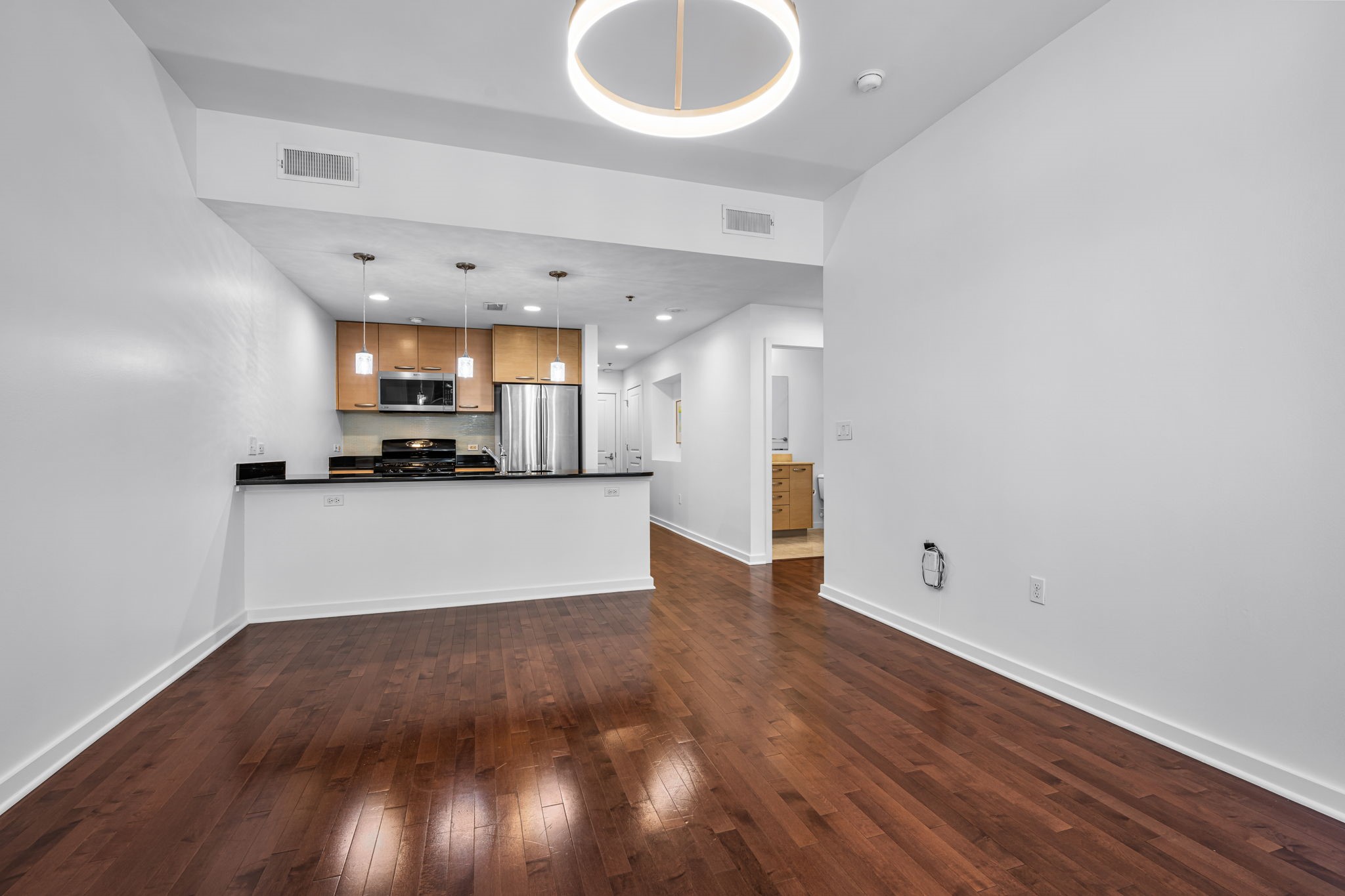 1200 Main Street 707