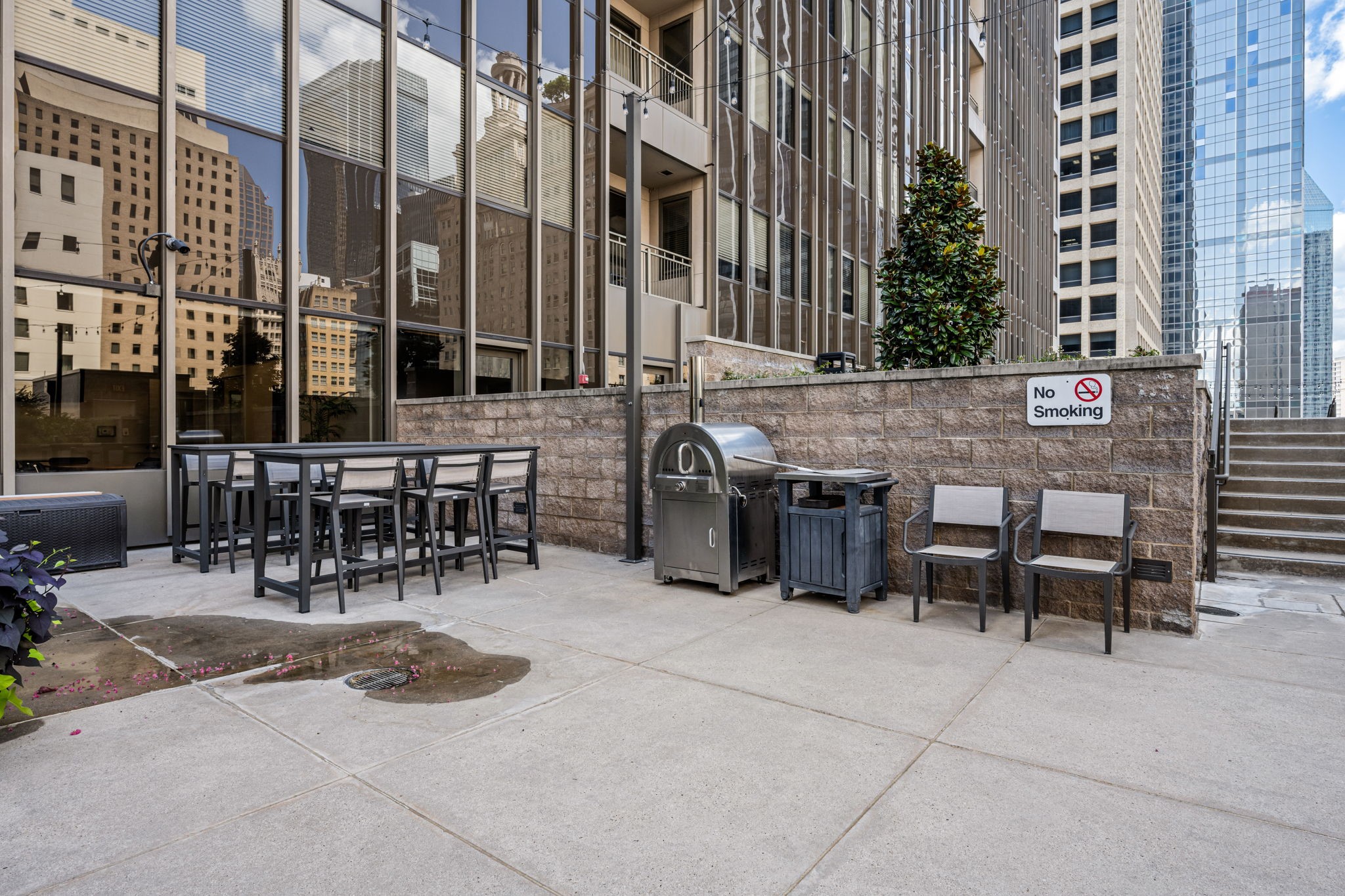 1200 Main Street 707