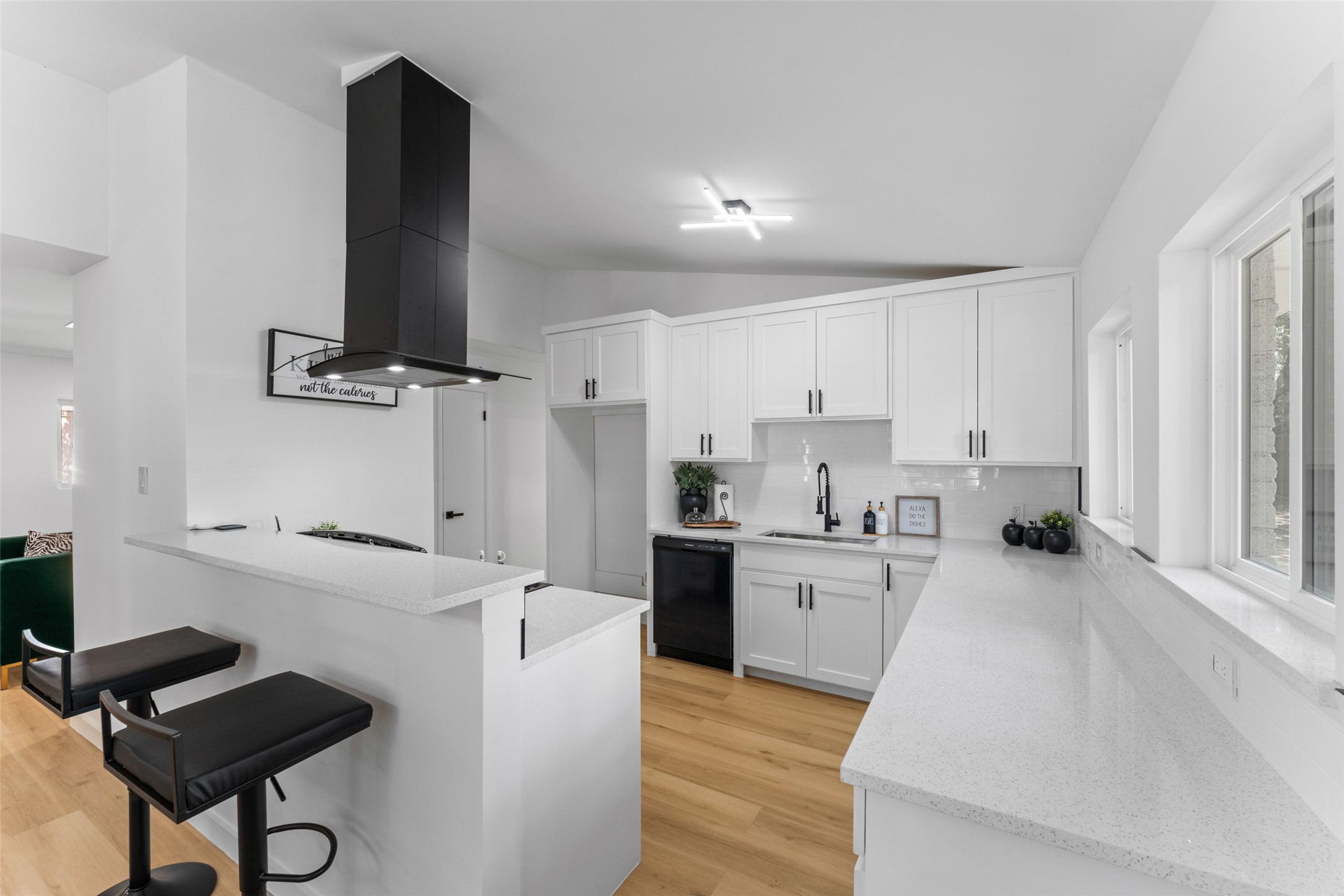 1626 Fair Court