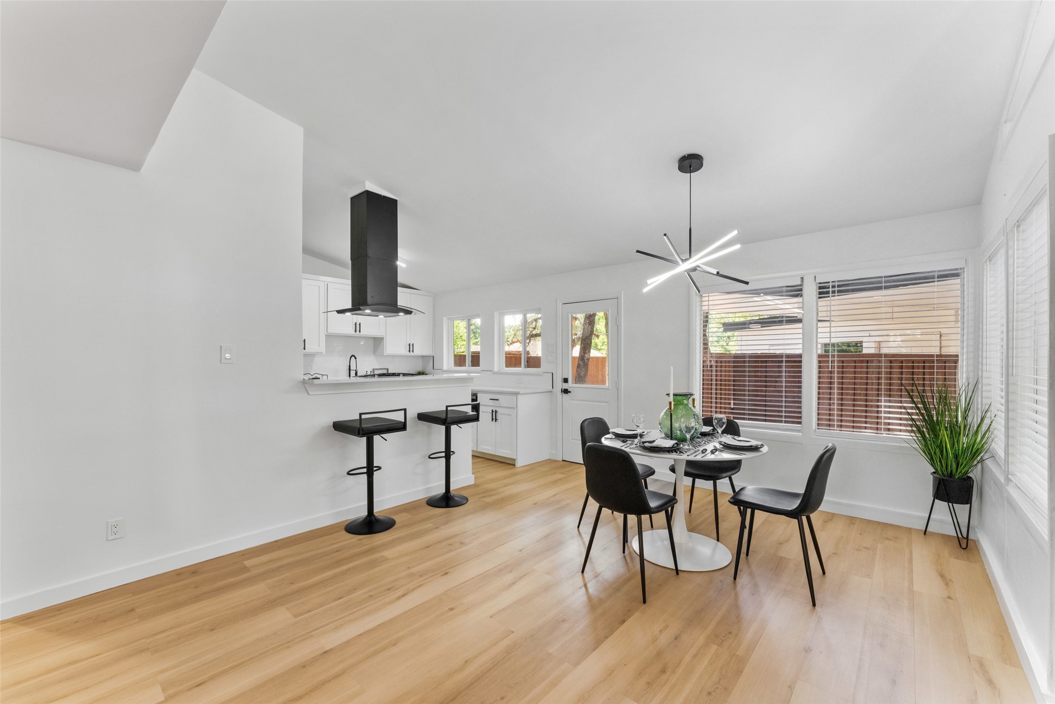 1626 Fair Court