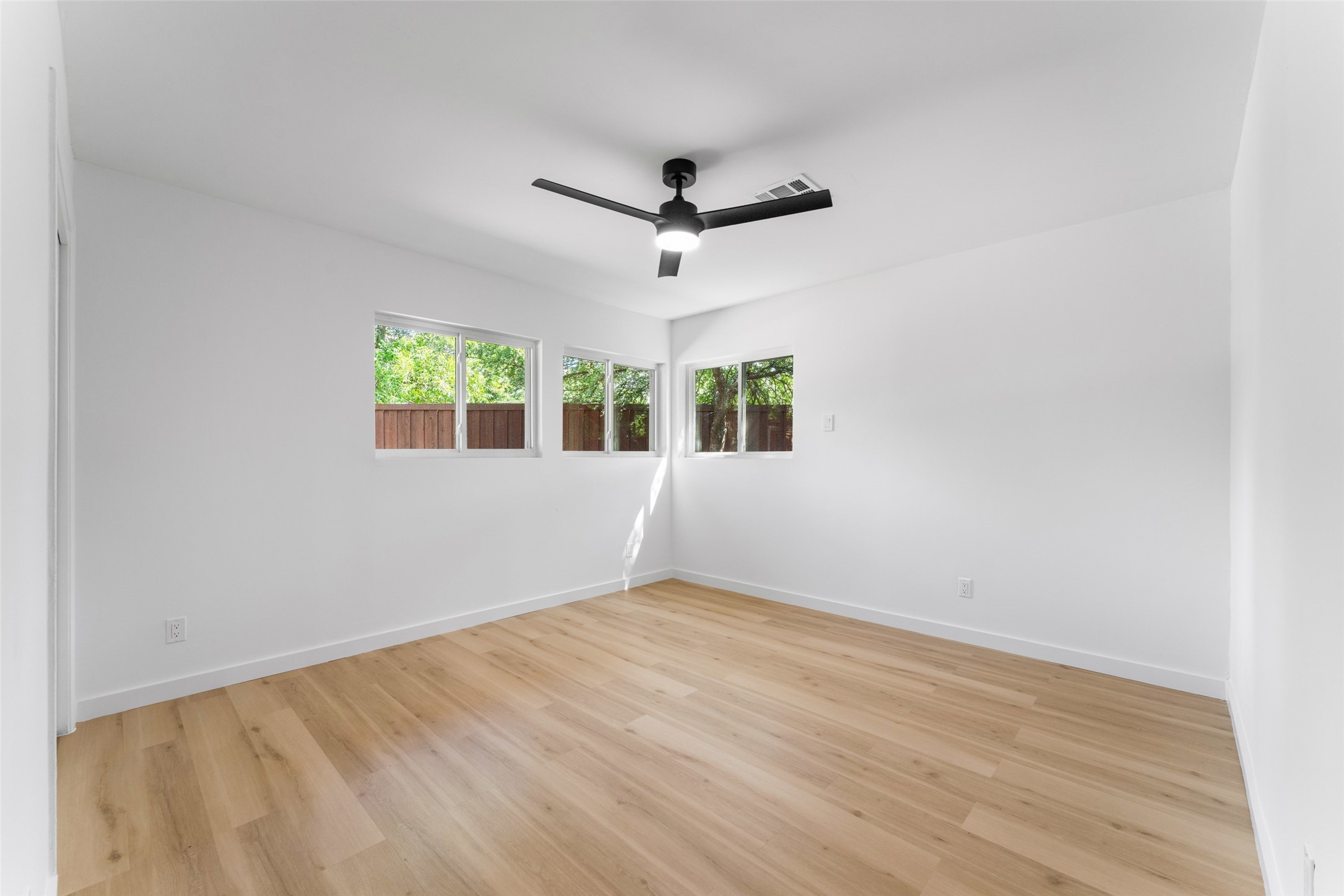 1626 Fair Court