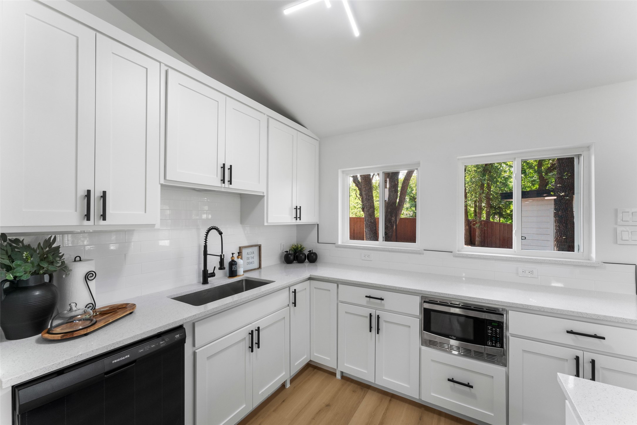 1626 Fair Court