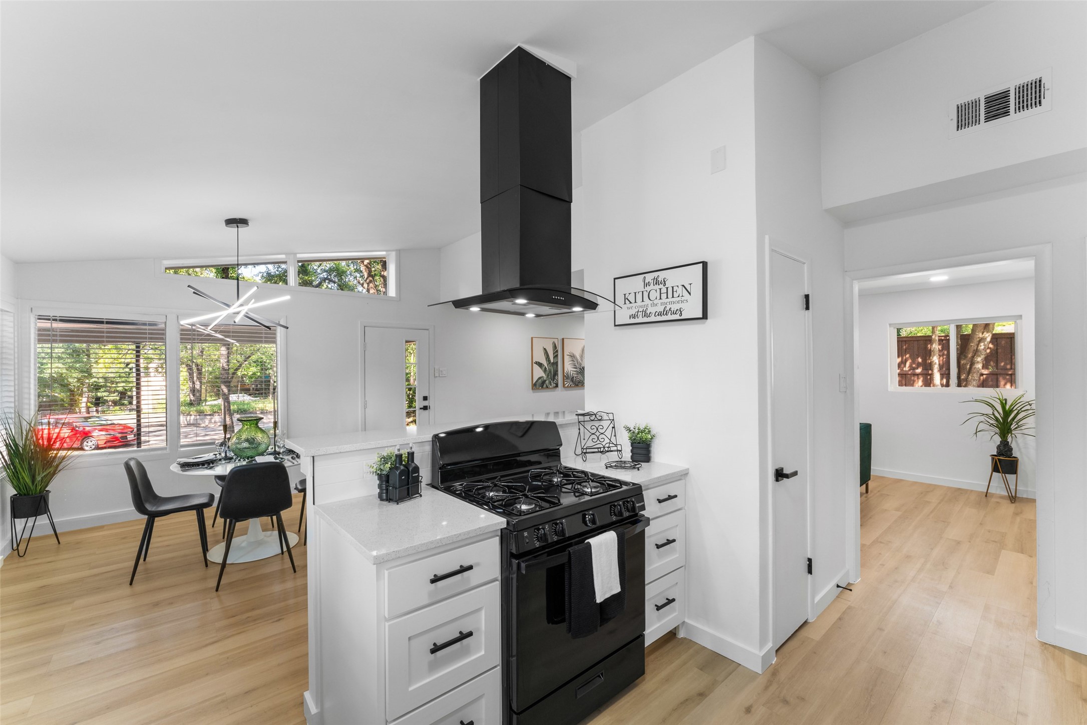 1626 Fair Court