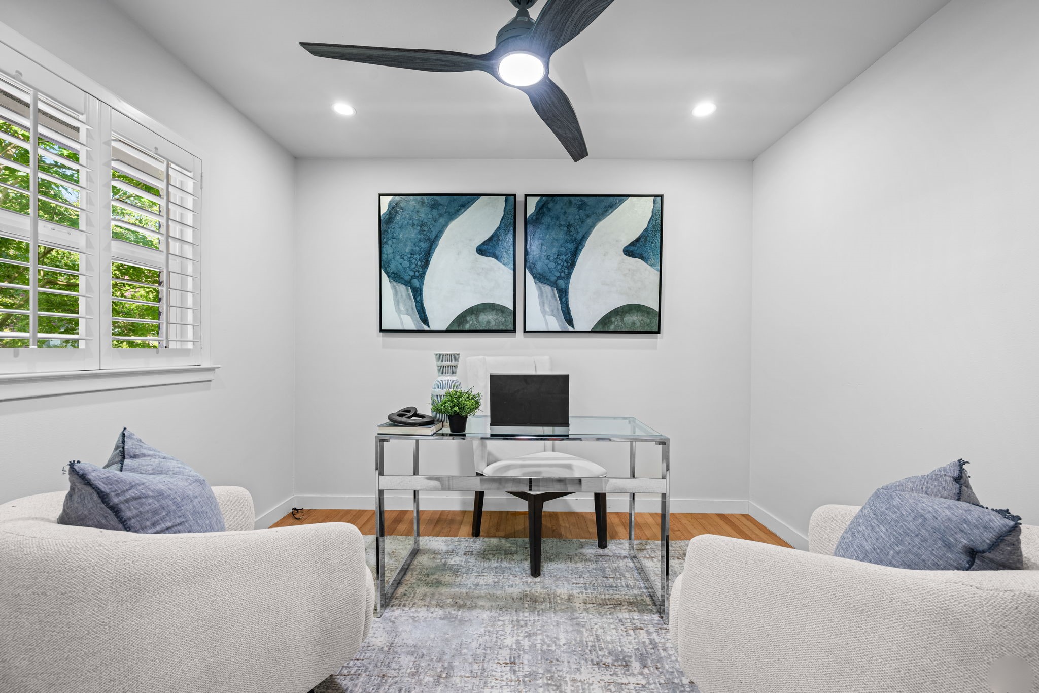 10219 Vinemont Street