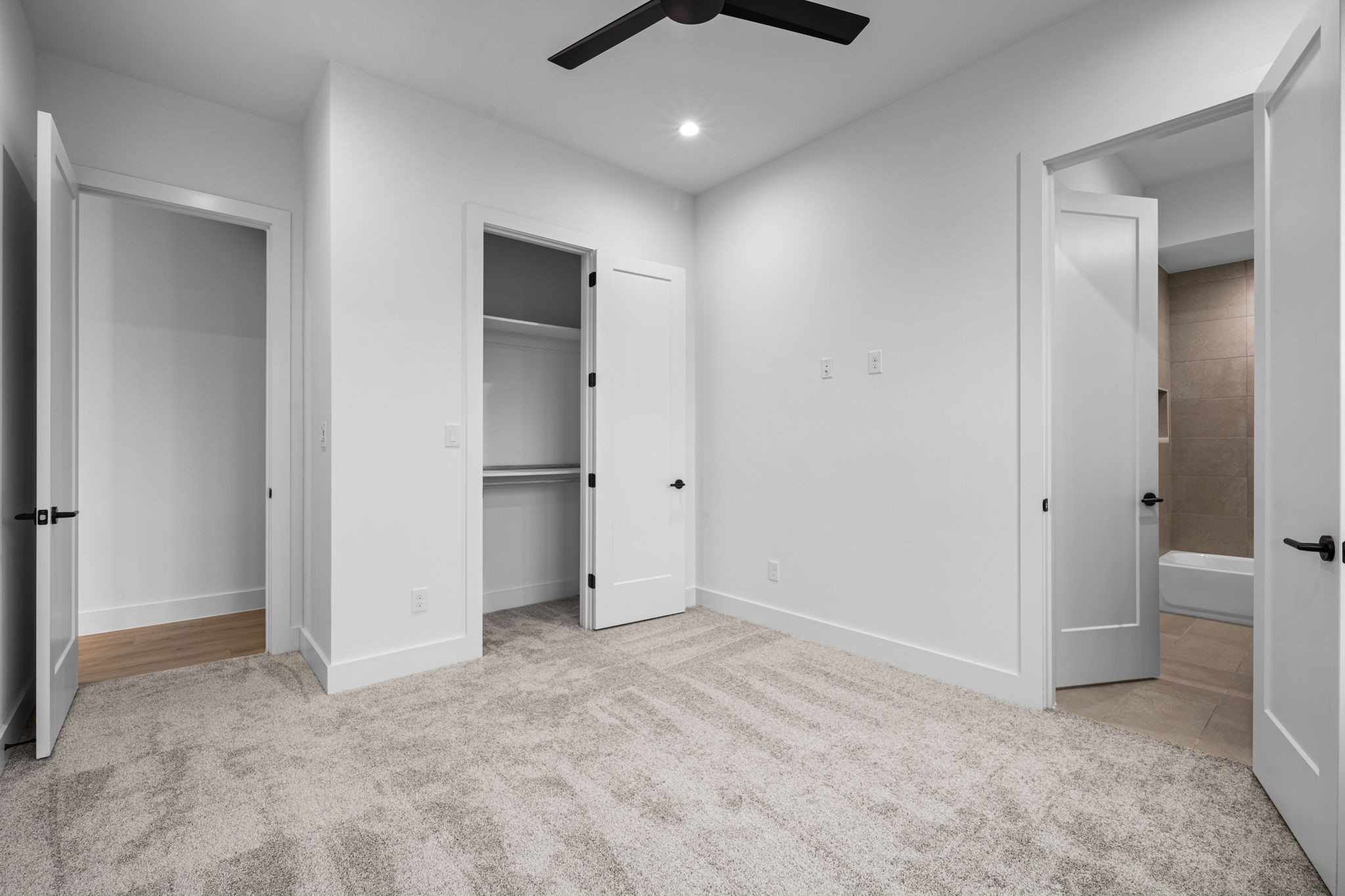 2814 guymon
