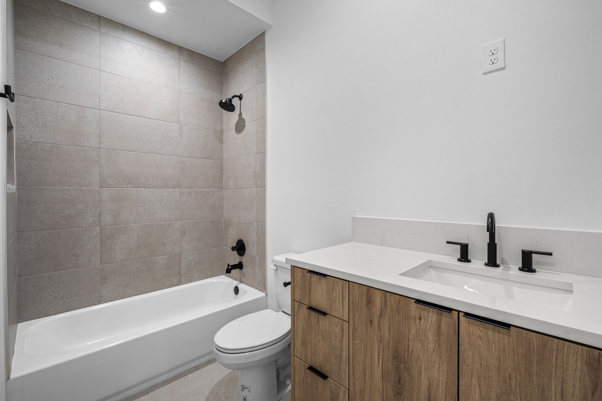 2814 guymon