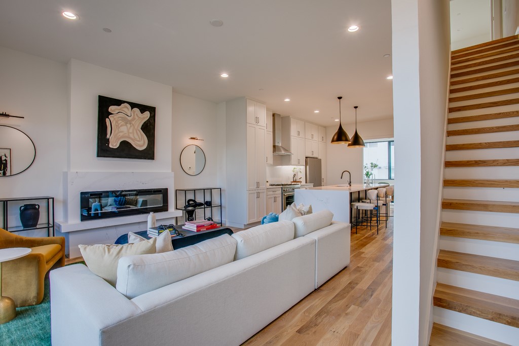 805 Pavillon Street 108