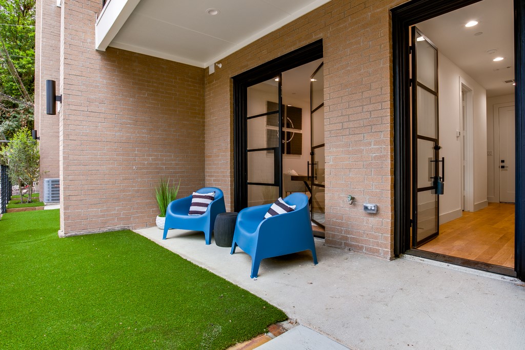805 Pavillon Street 108