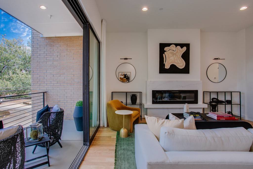 805 Pavillon Street 108