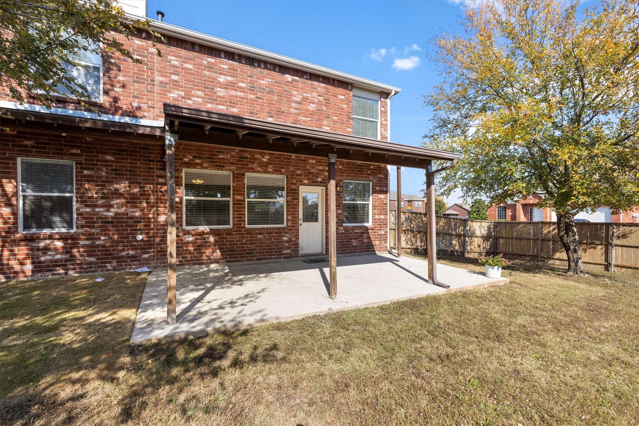 1203 Madison Drive