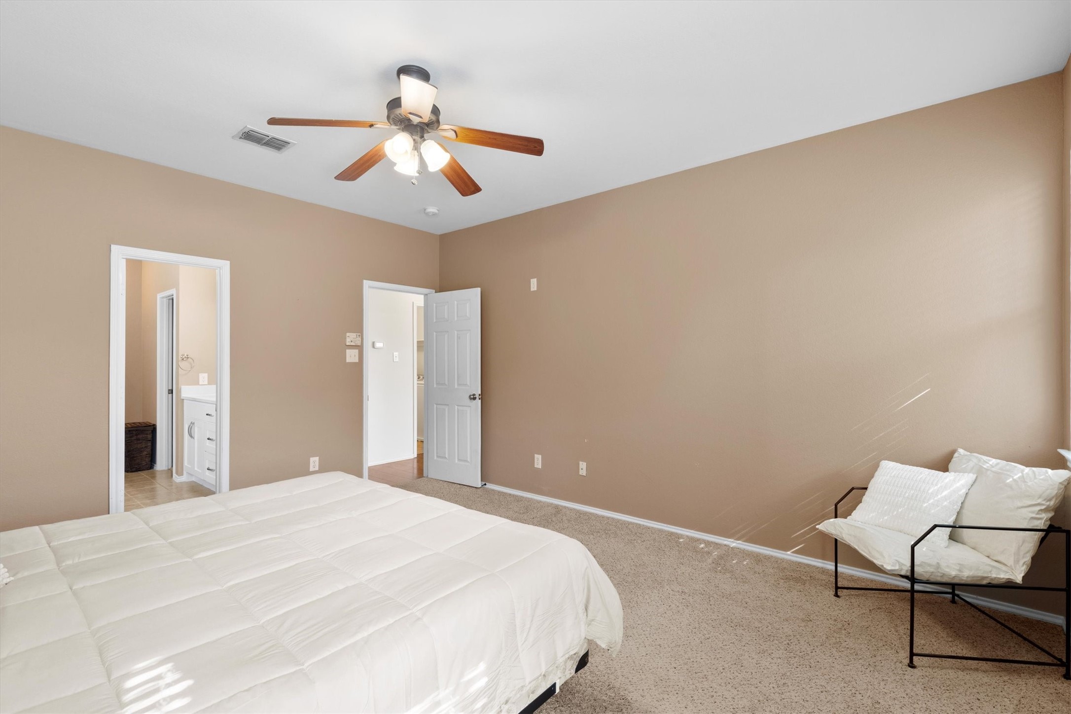 1203 Madison Drive