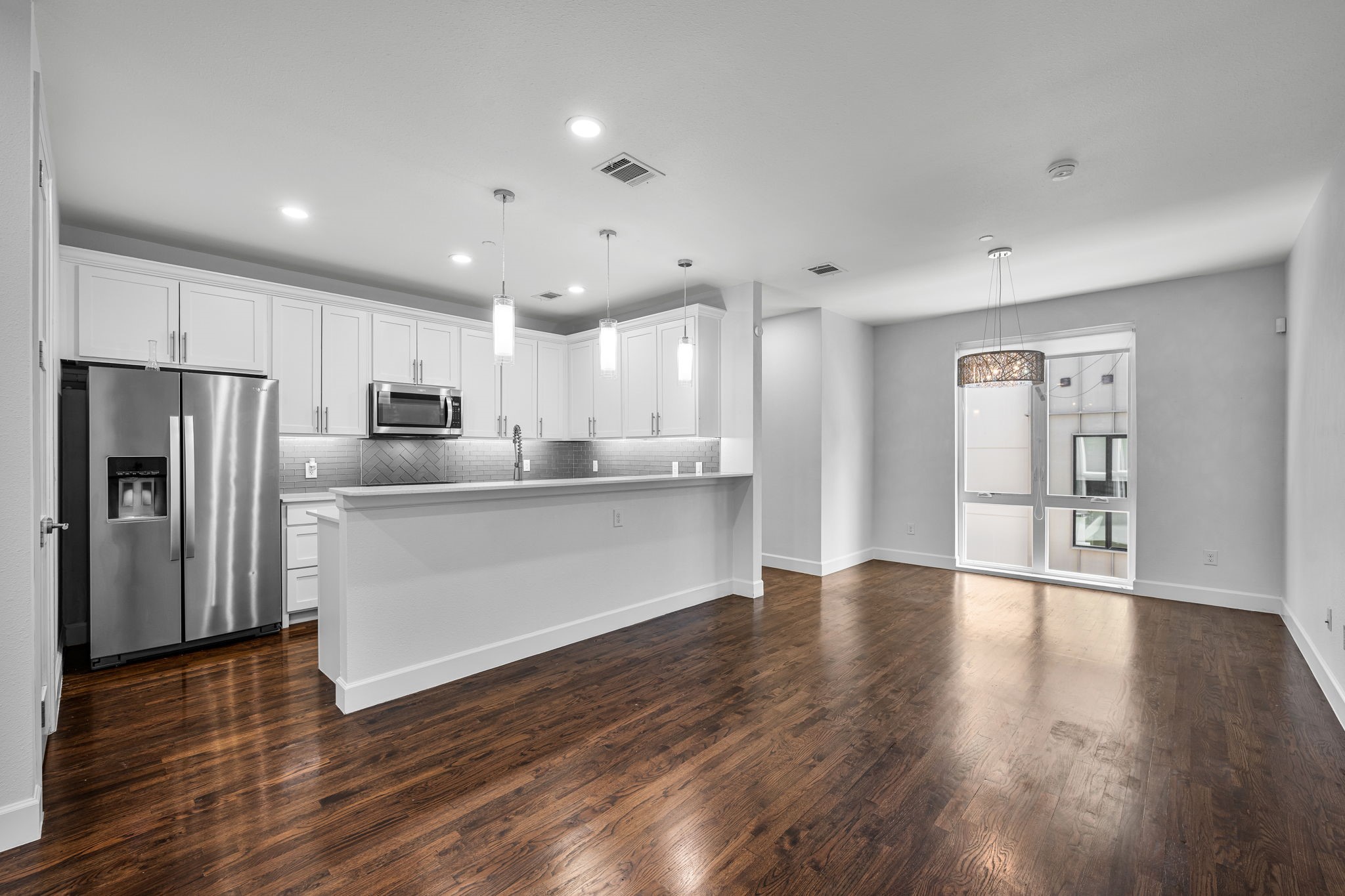 2016 N Fitzhugh Avenue 105