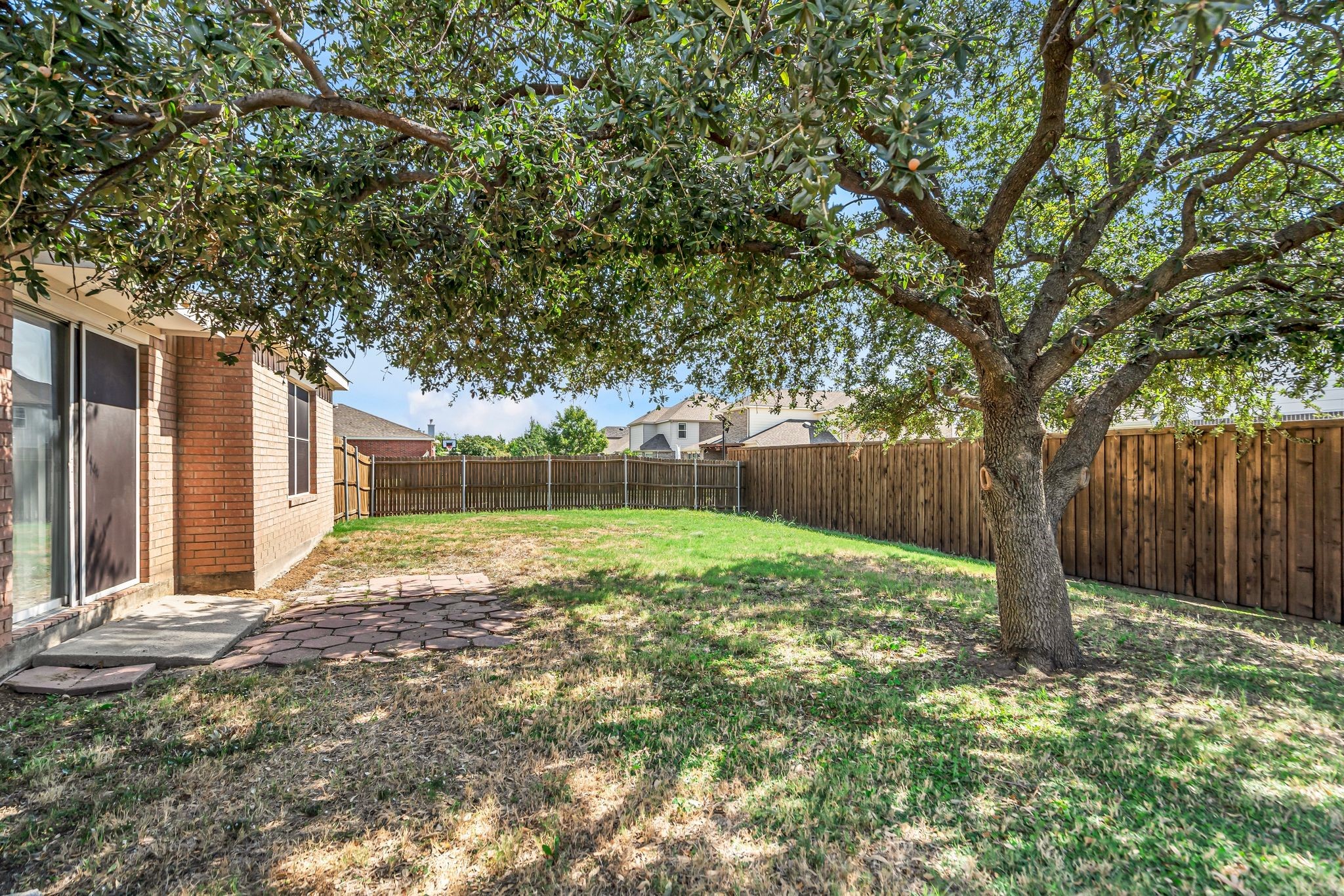 2312 Tailburton Court
