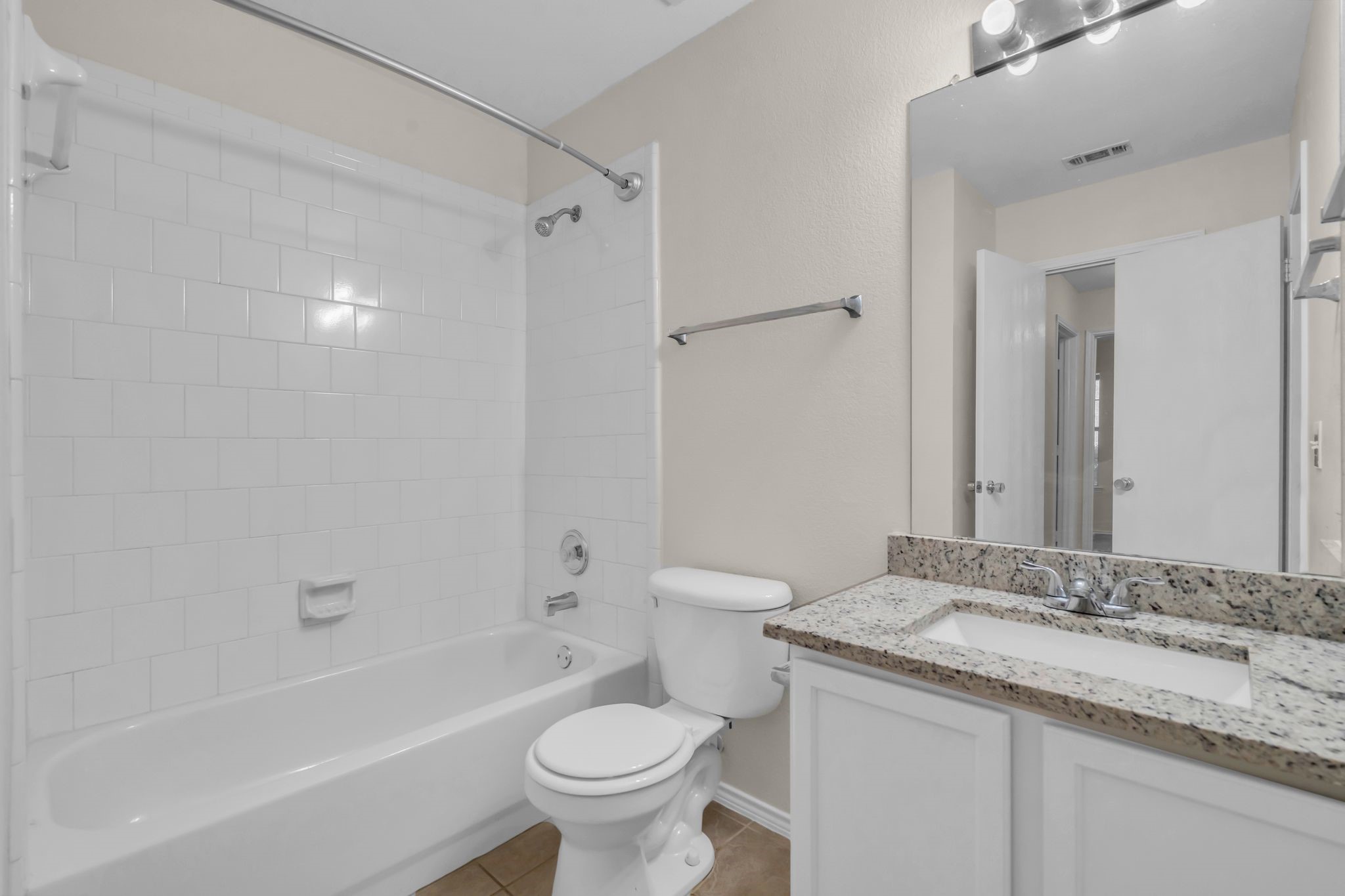 2312 Tailburton Court
