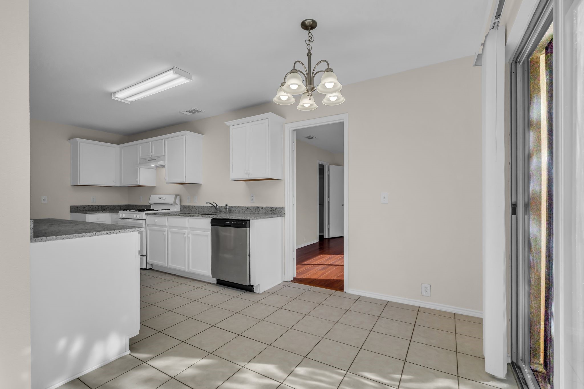 2312 Tailburton Court