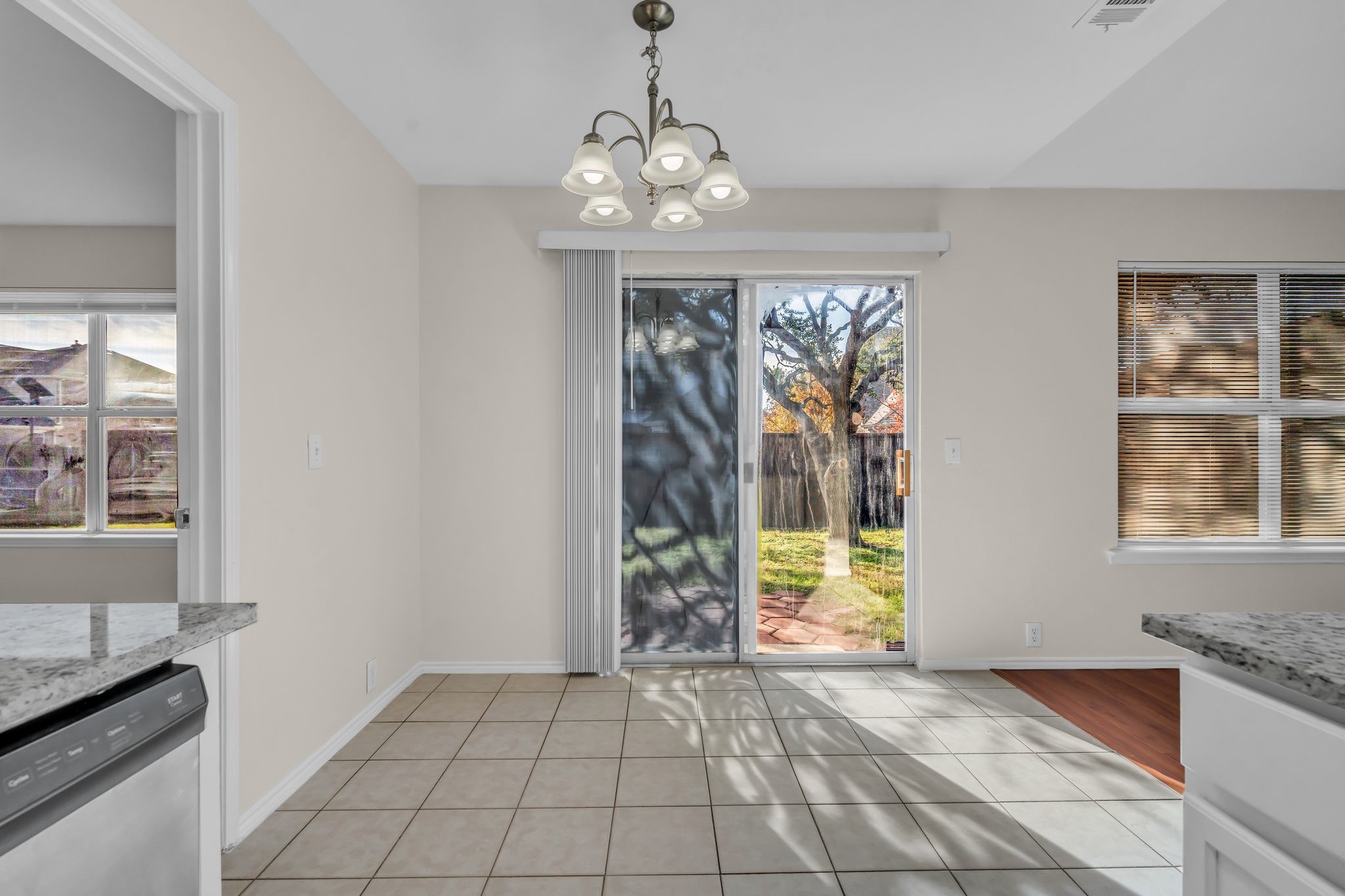 2312 Tailburton Court