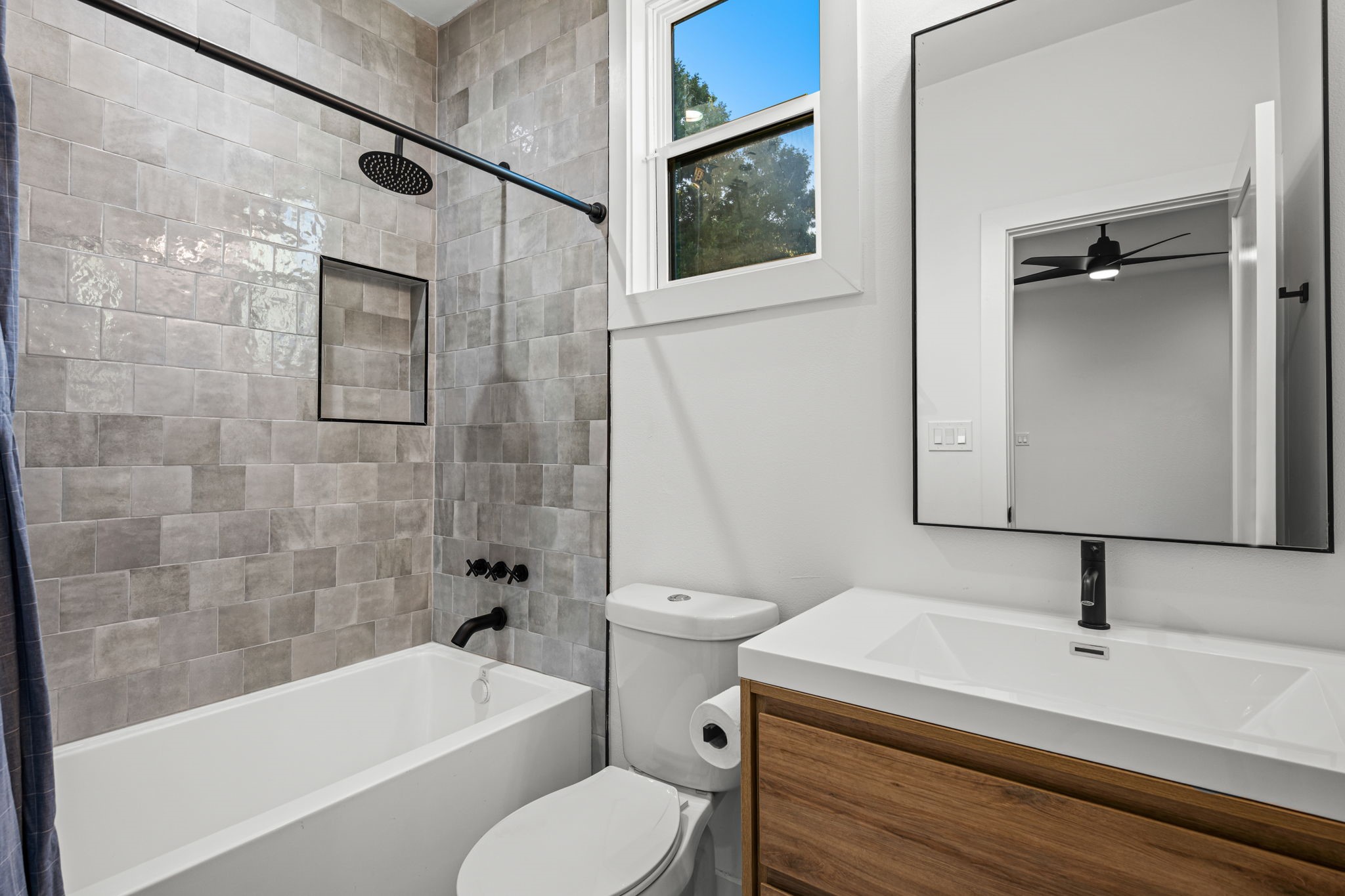 10424 Remington Lane