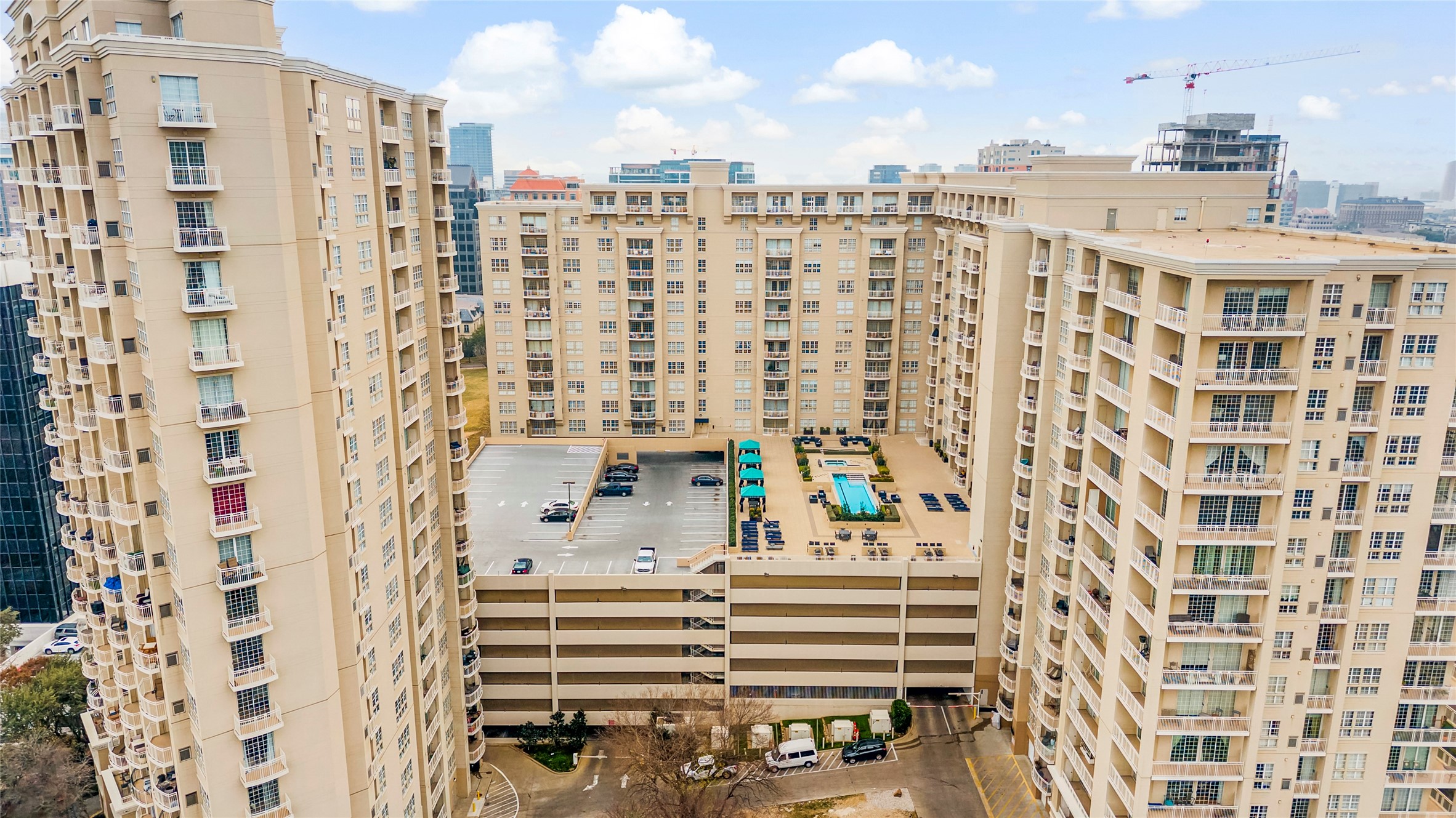 3225 Turtle Creek Boulevard 332