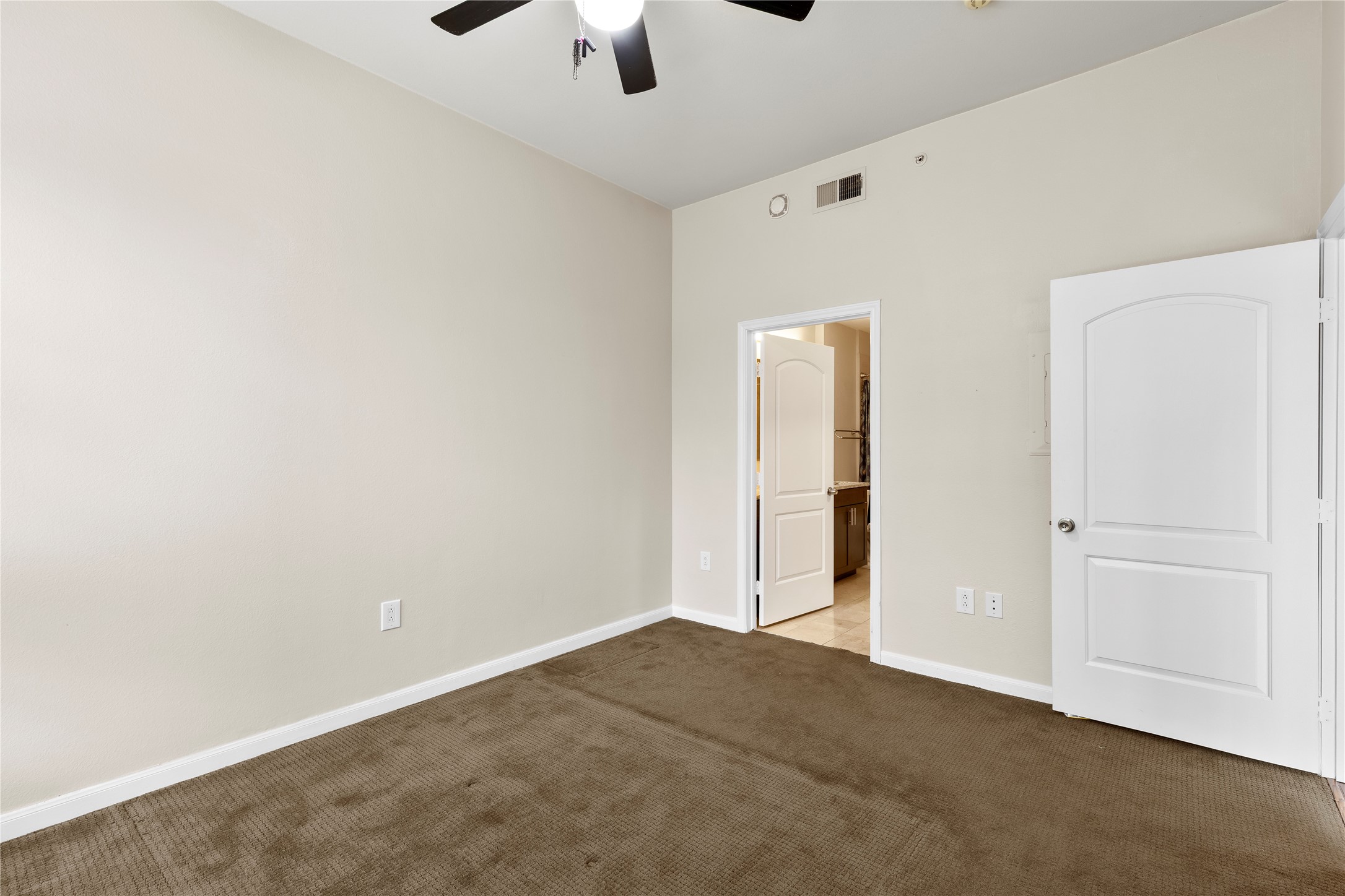 3225 Turtle Creek Boulevard 332