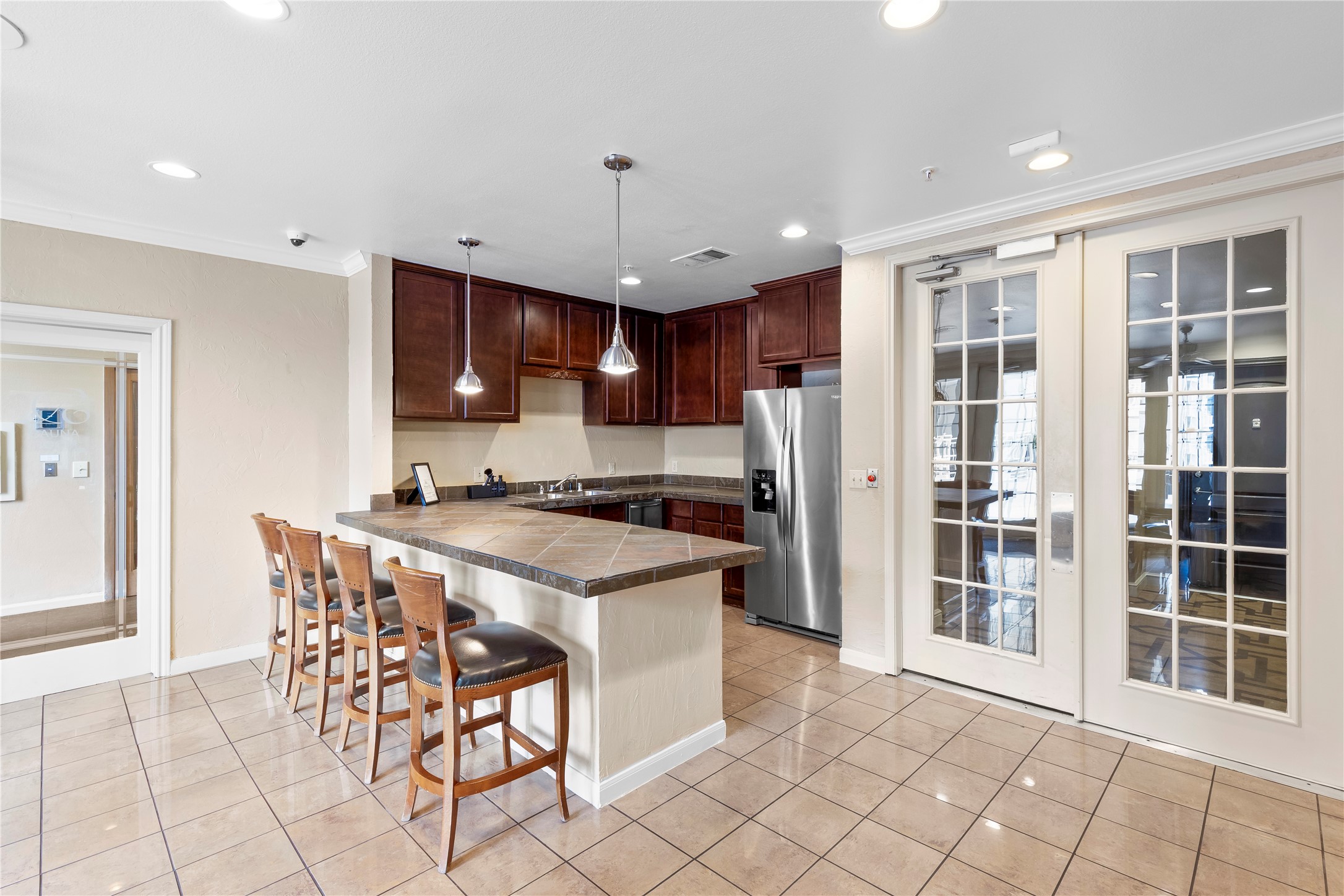 3225 Turtle Creek Boulevard 332