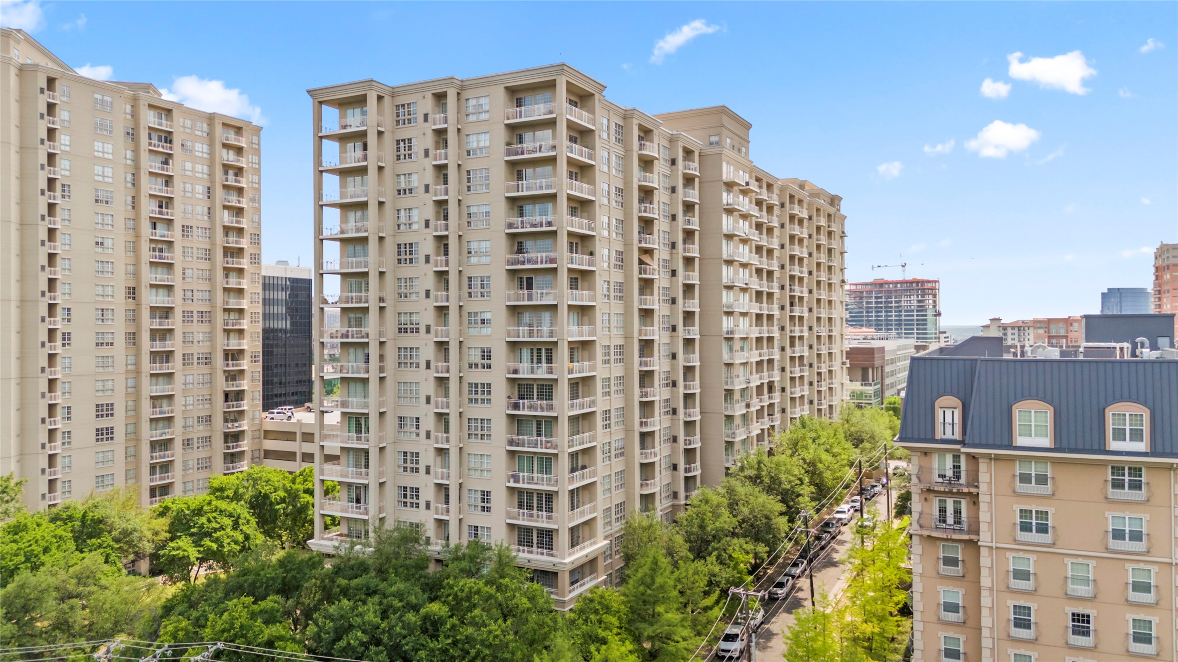 3225 Turtle Creek Boulevard 332