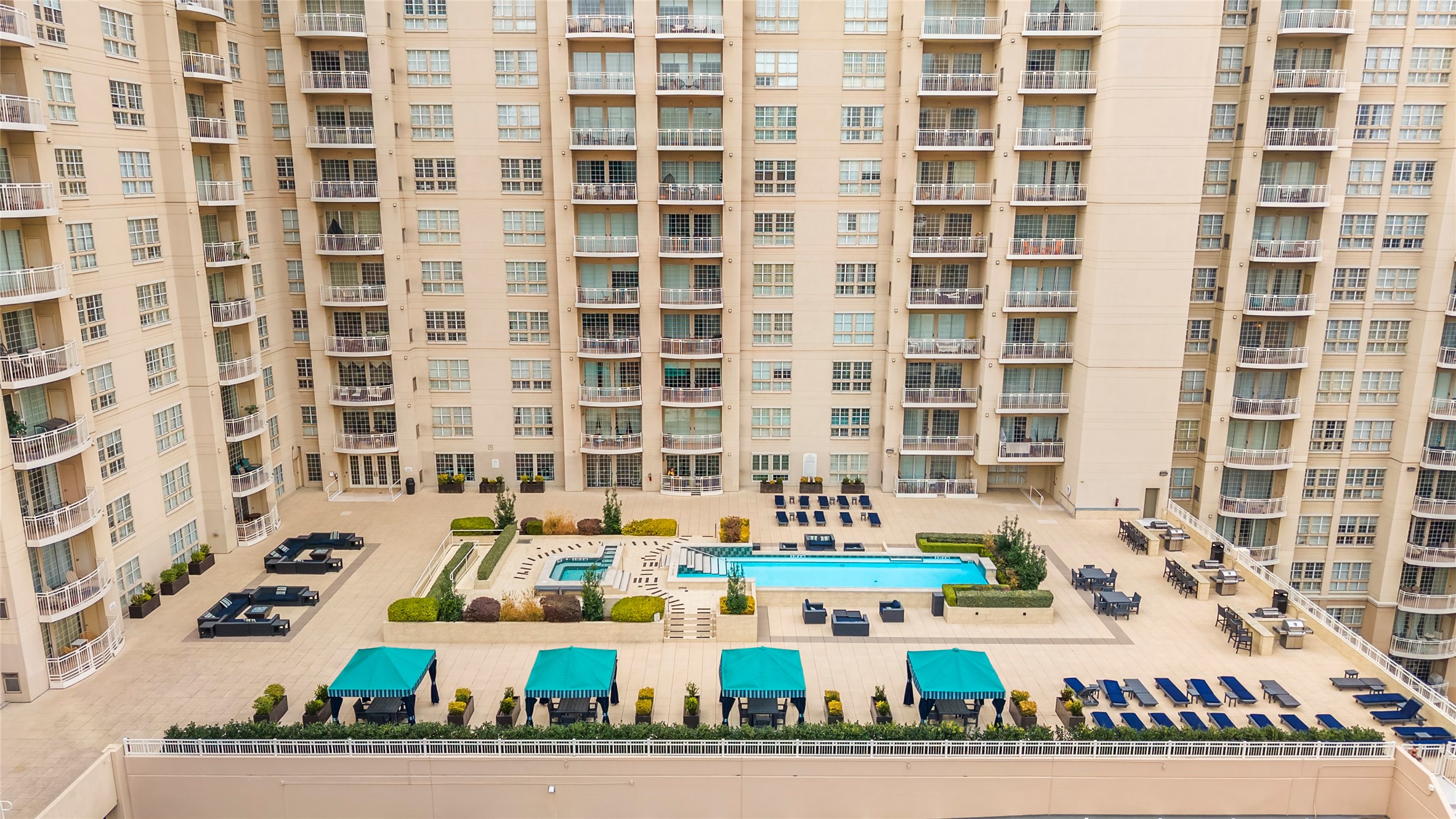 3225 Turtle Creek Boulevard 332