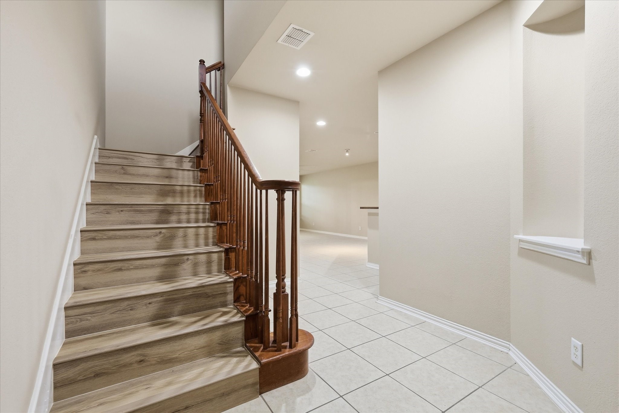 1725 Brookview Drive