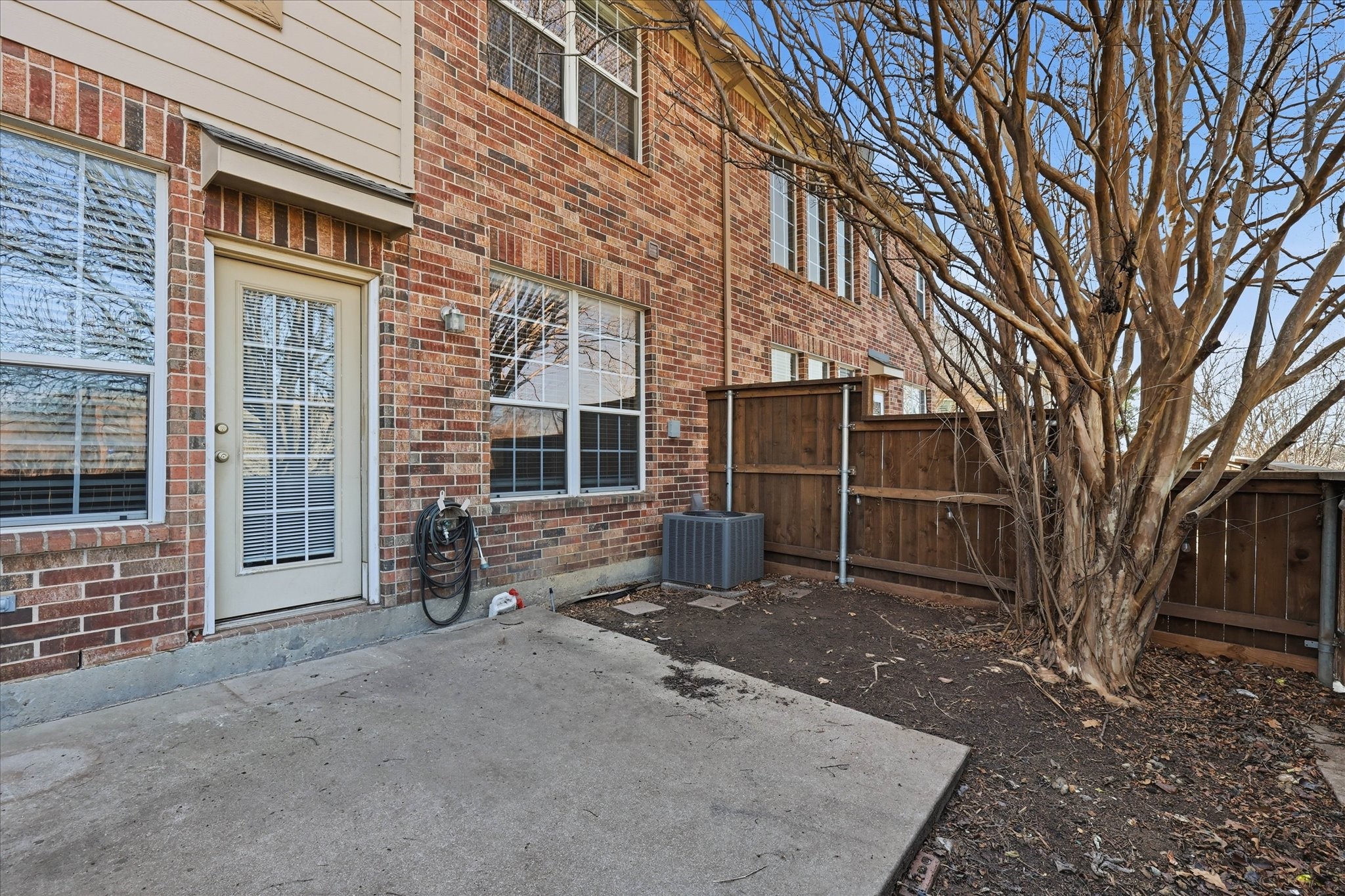 1725 Brookview Drive