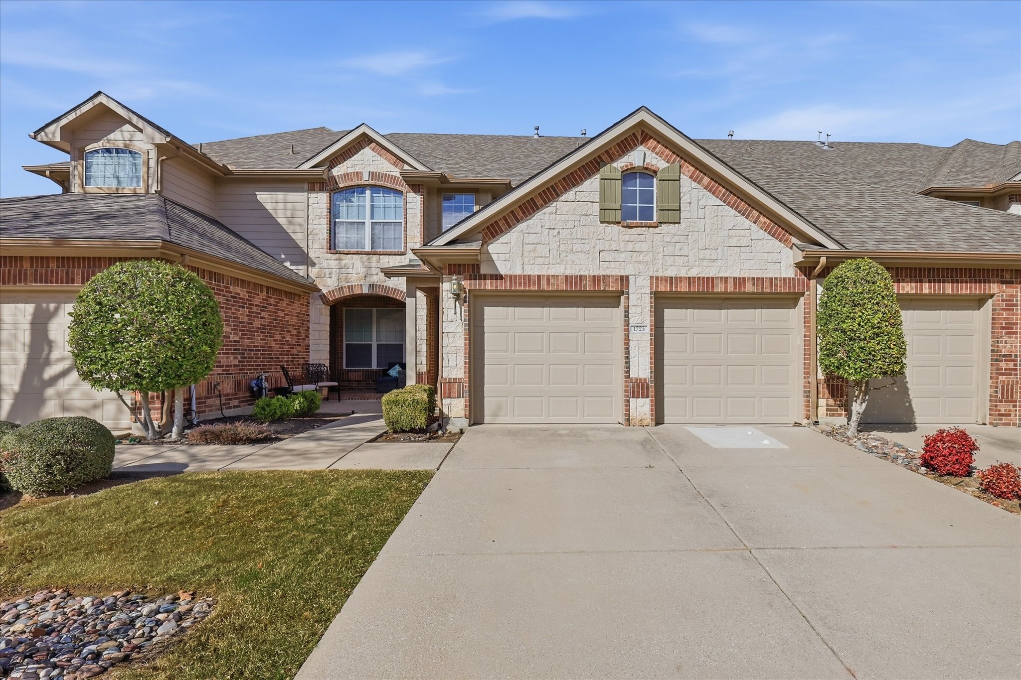 1725 Brookview Drive