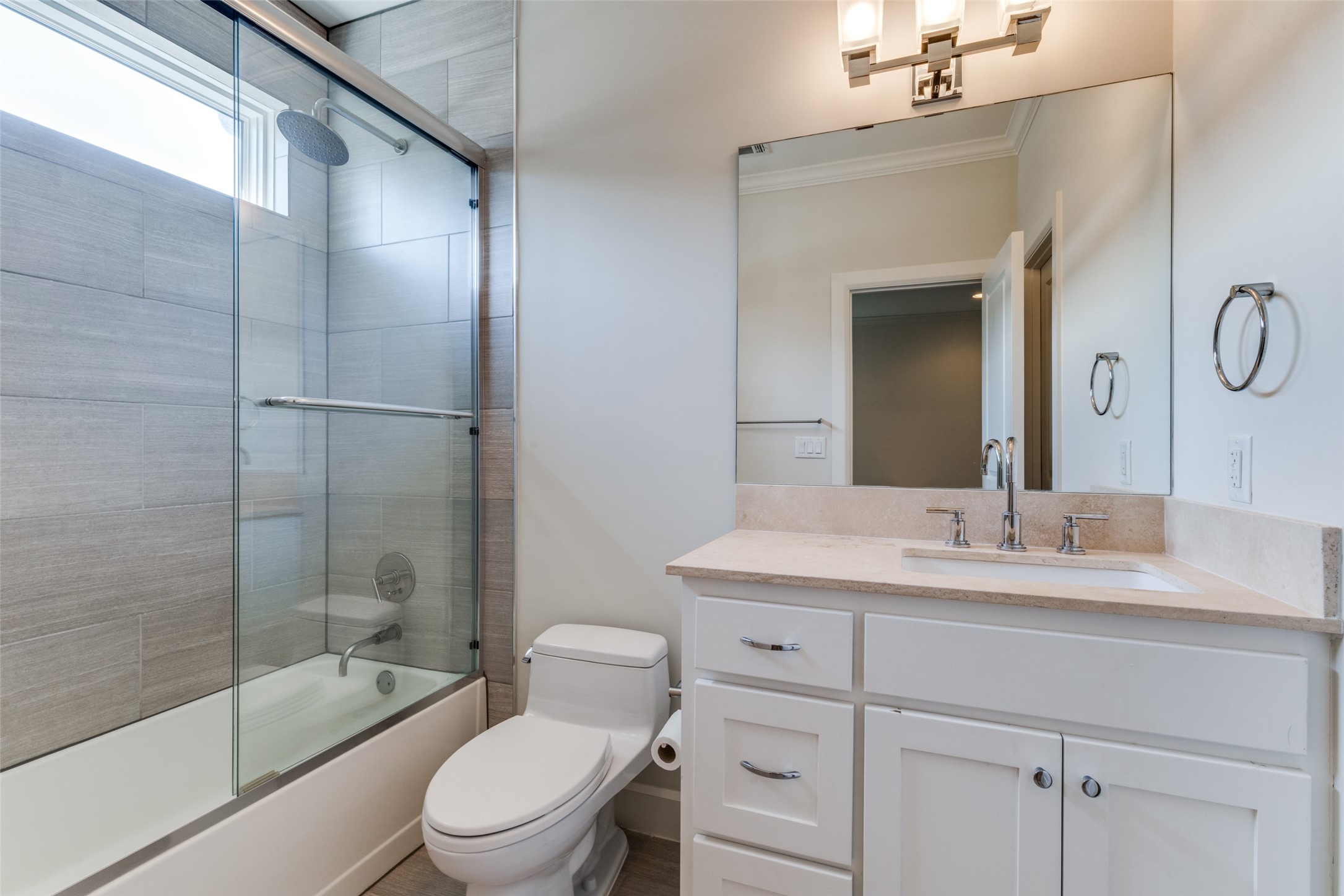 3515 Normandy Avenue 8