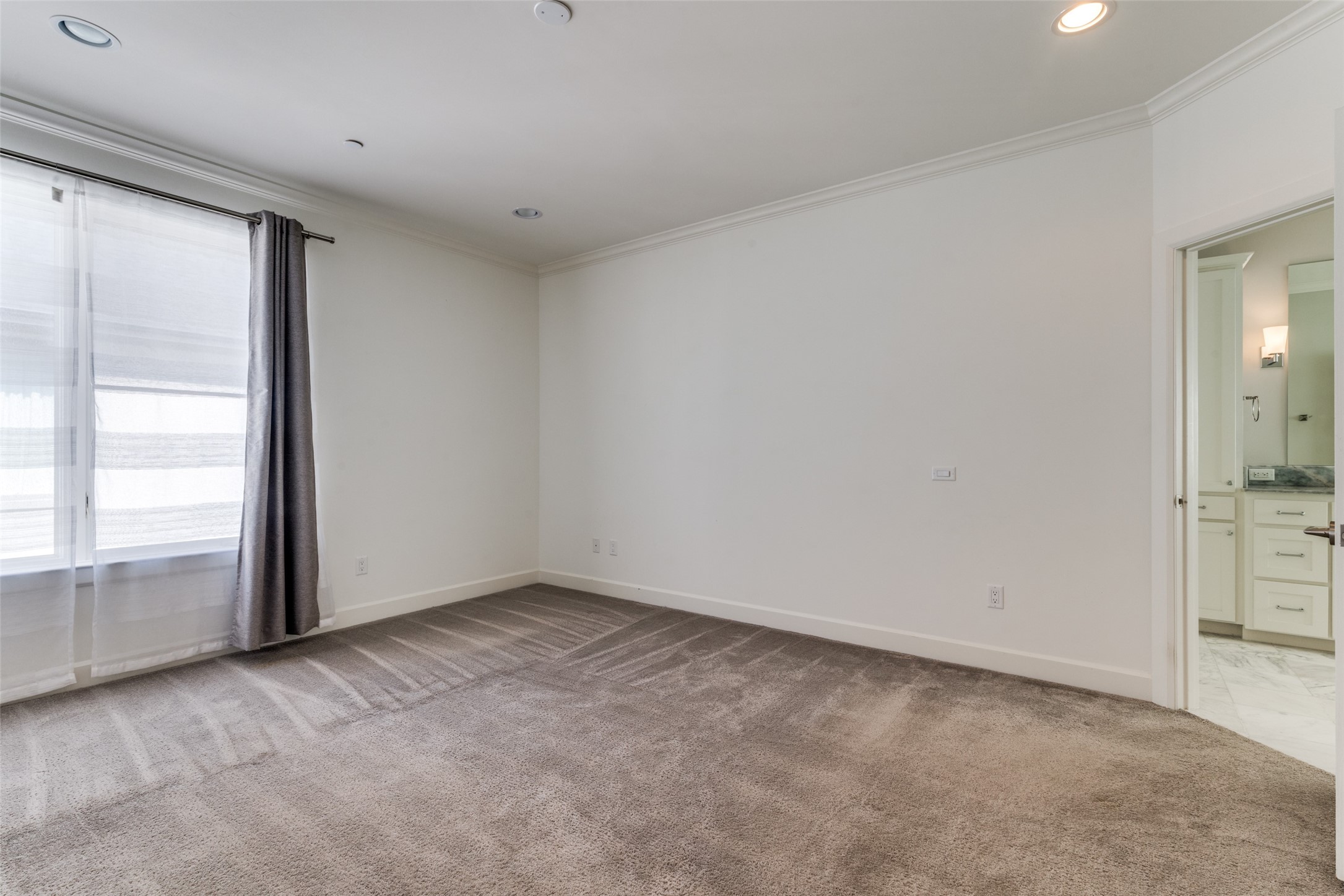 3515 Normandy Avenue 8