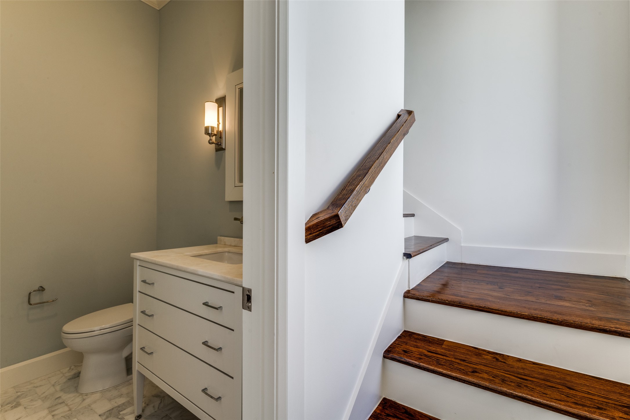 3515 Normandy Avenue 8