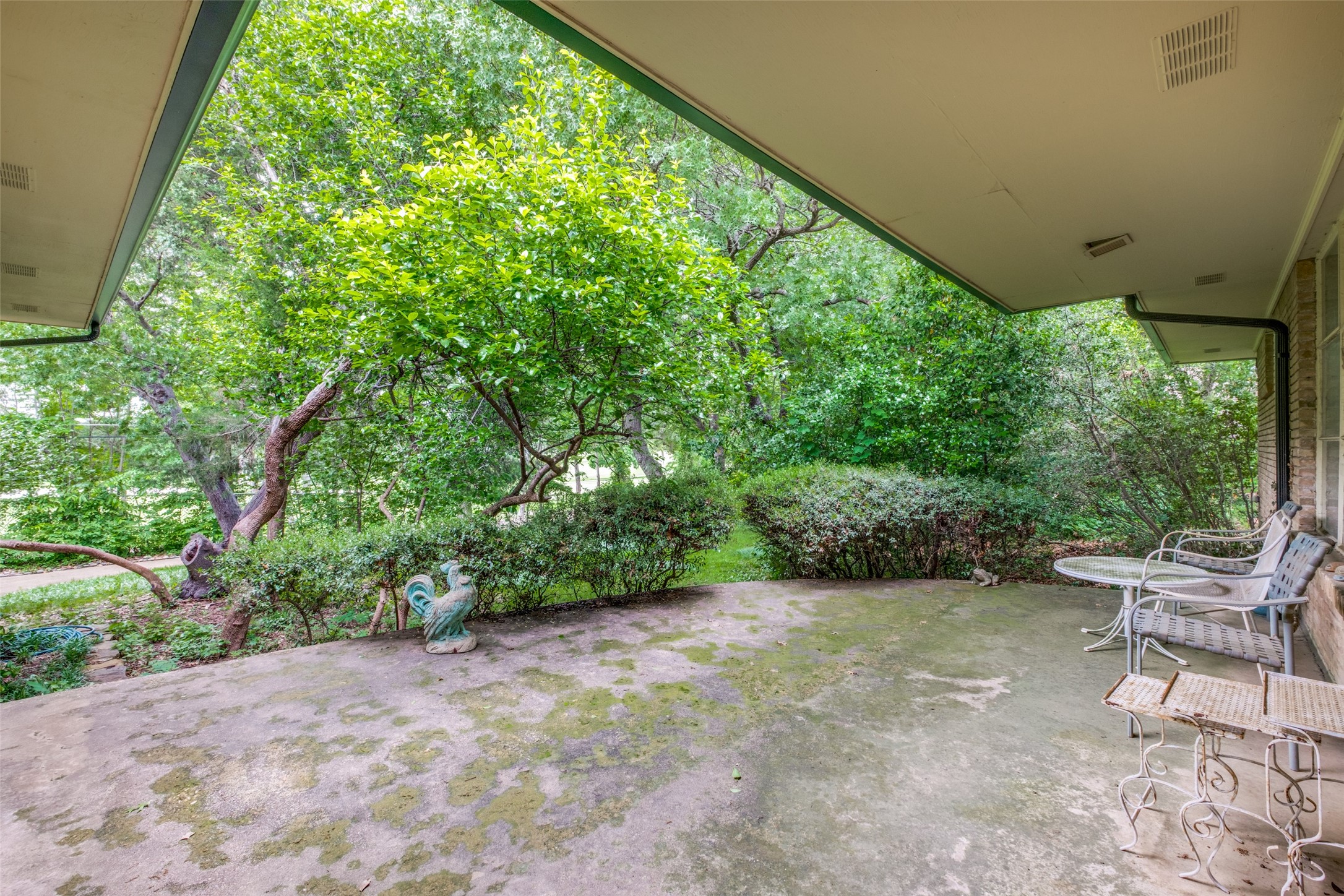 1723 Timbergrove Circle