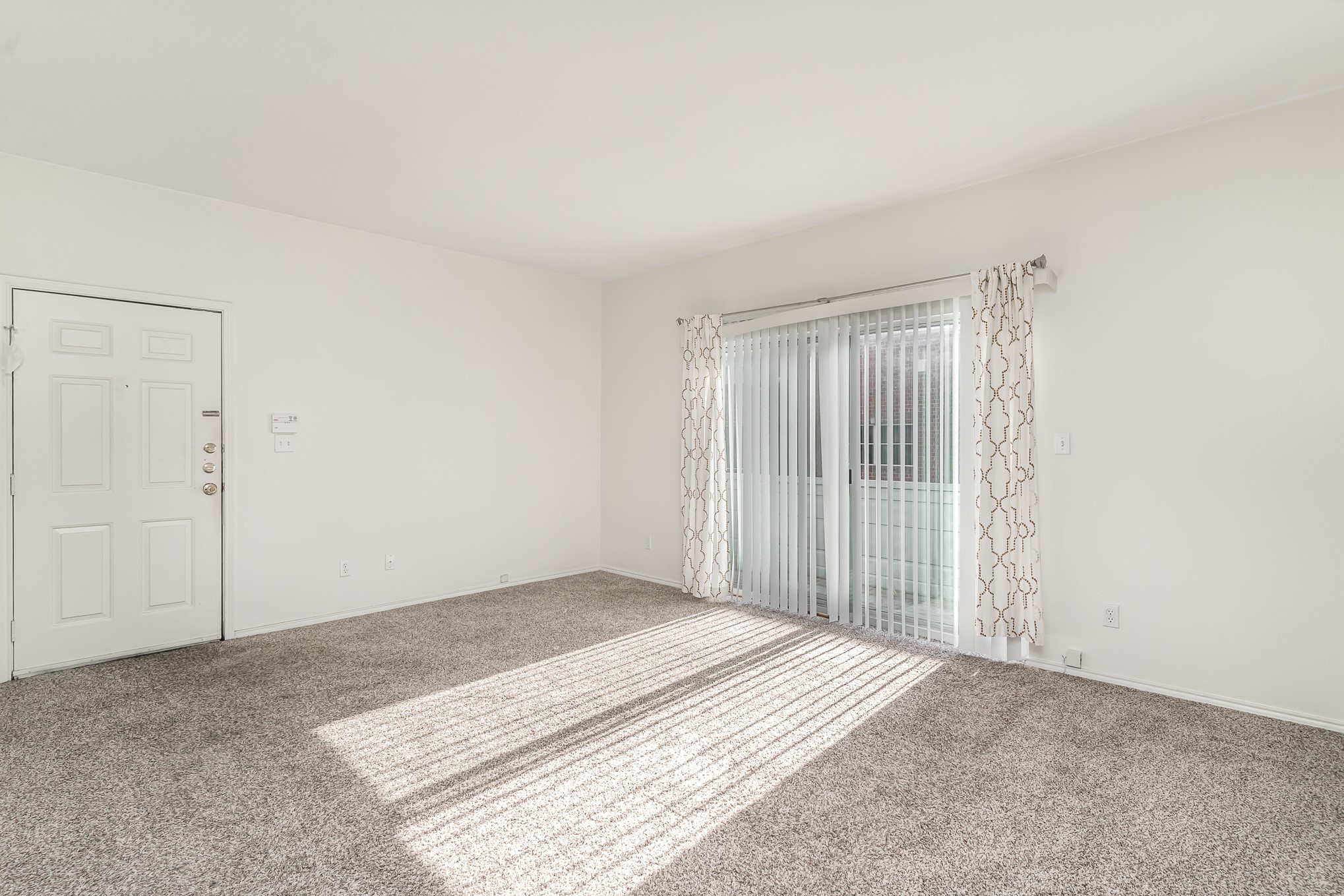 3329 Rosedale Avenue 21