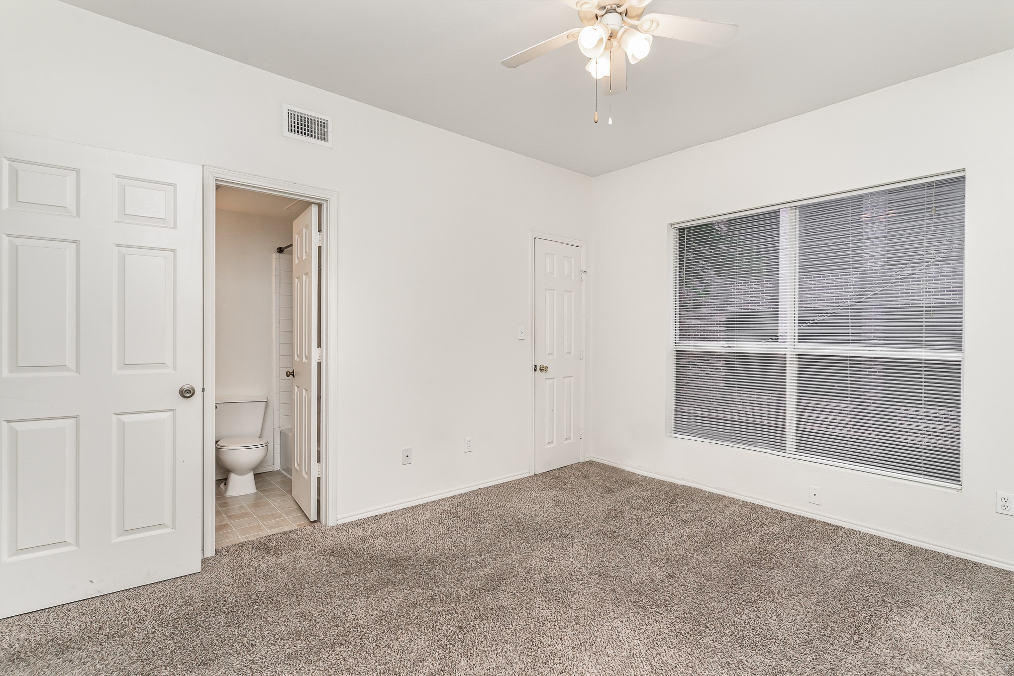 3329 Rosedale Avenue 21
