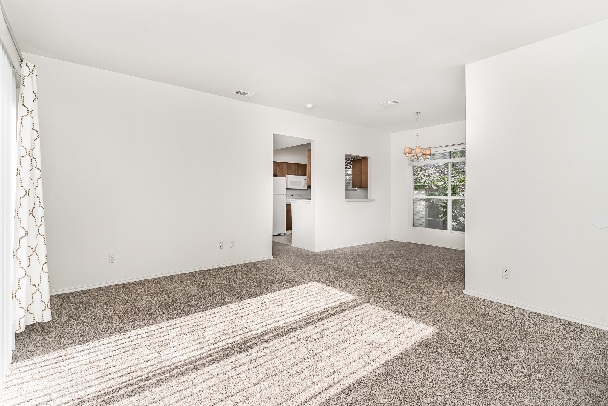 3329 Rosedale Avenue 21
