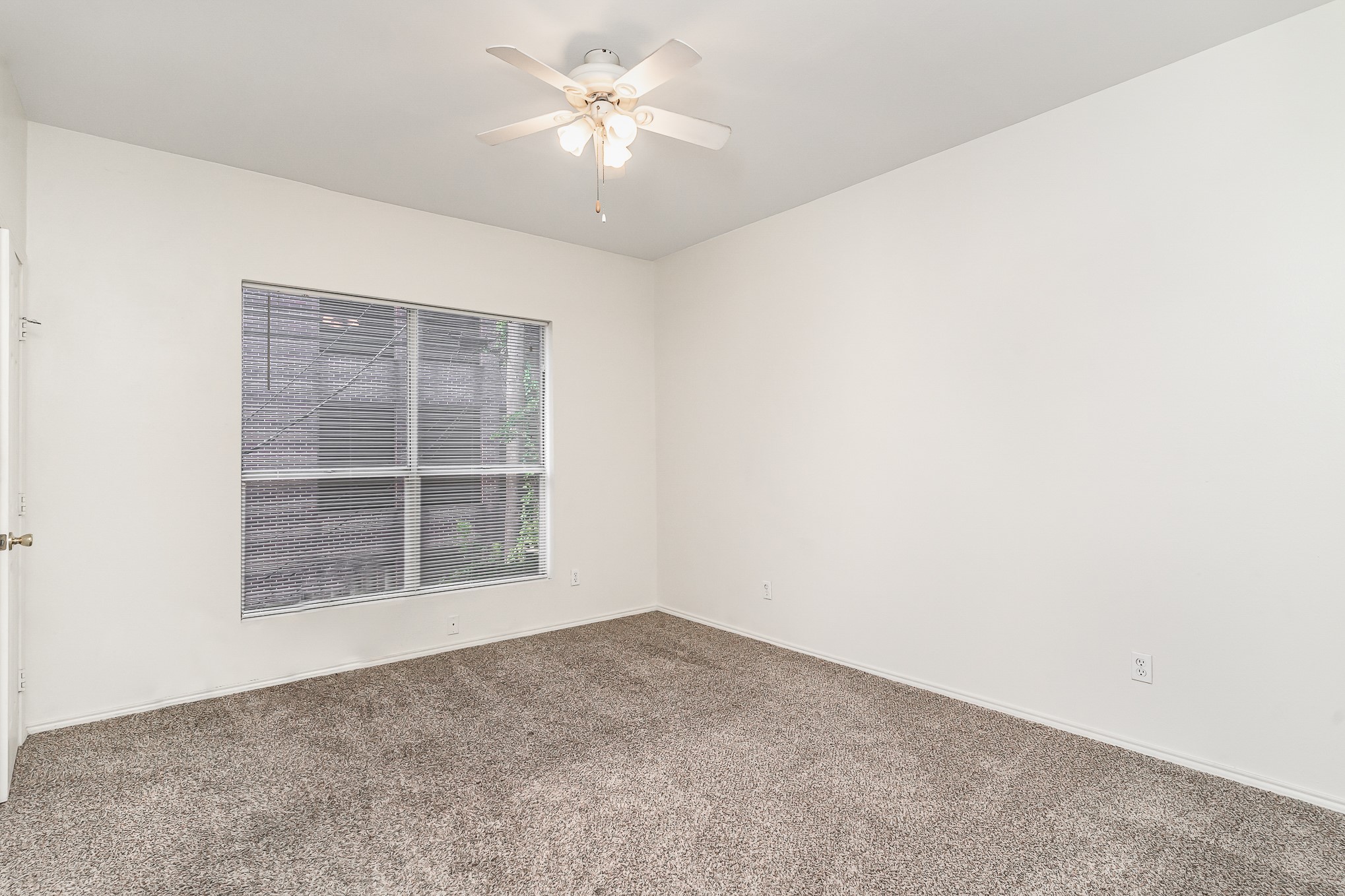 3329 Rosedale Avenue 21