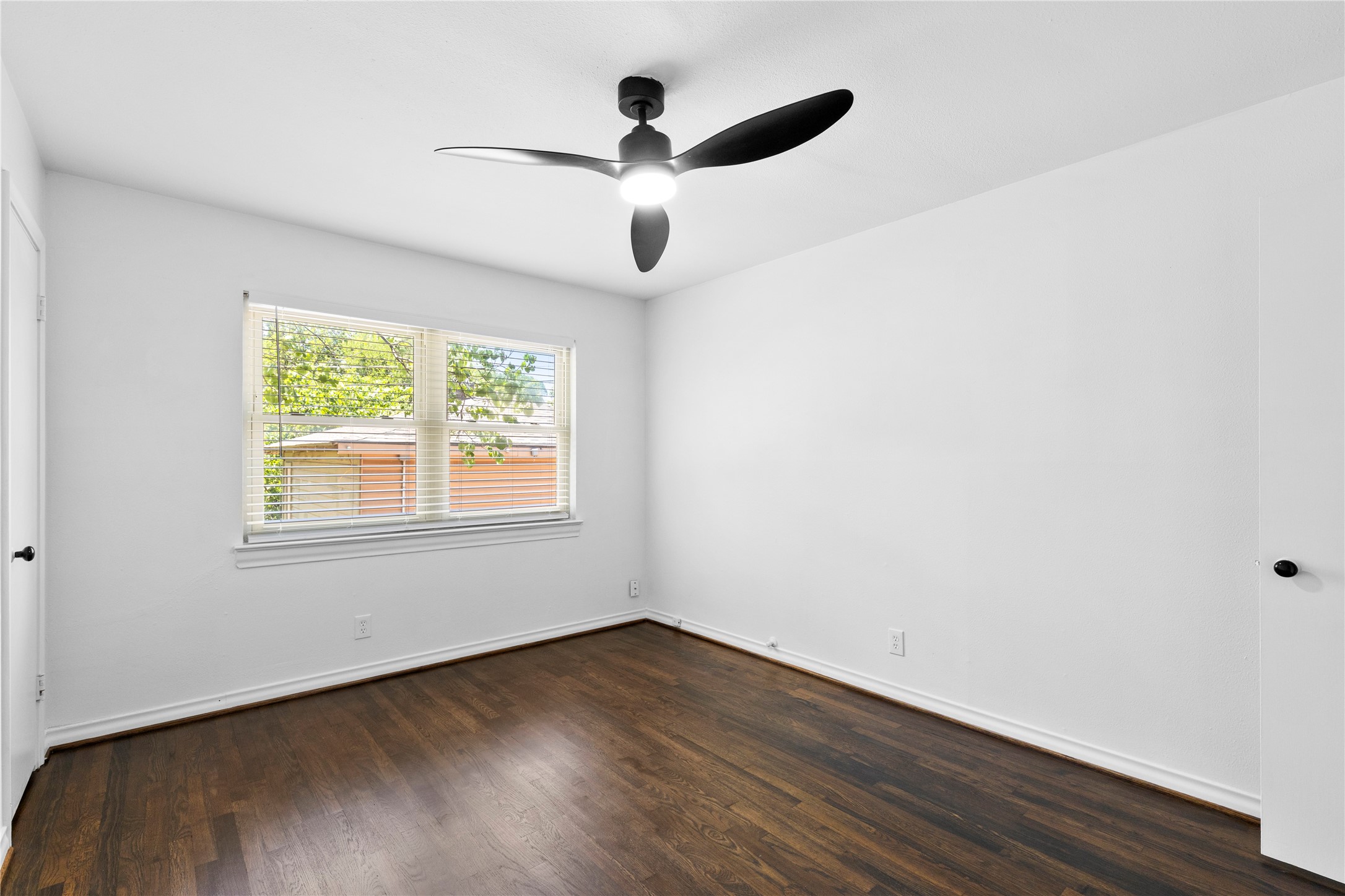 1804 Mariposa Drive