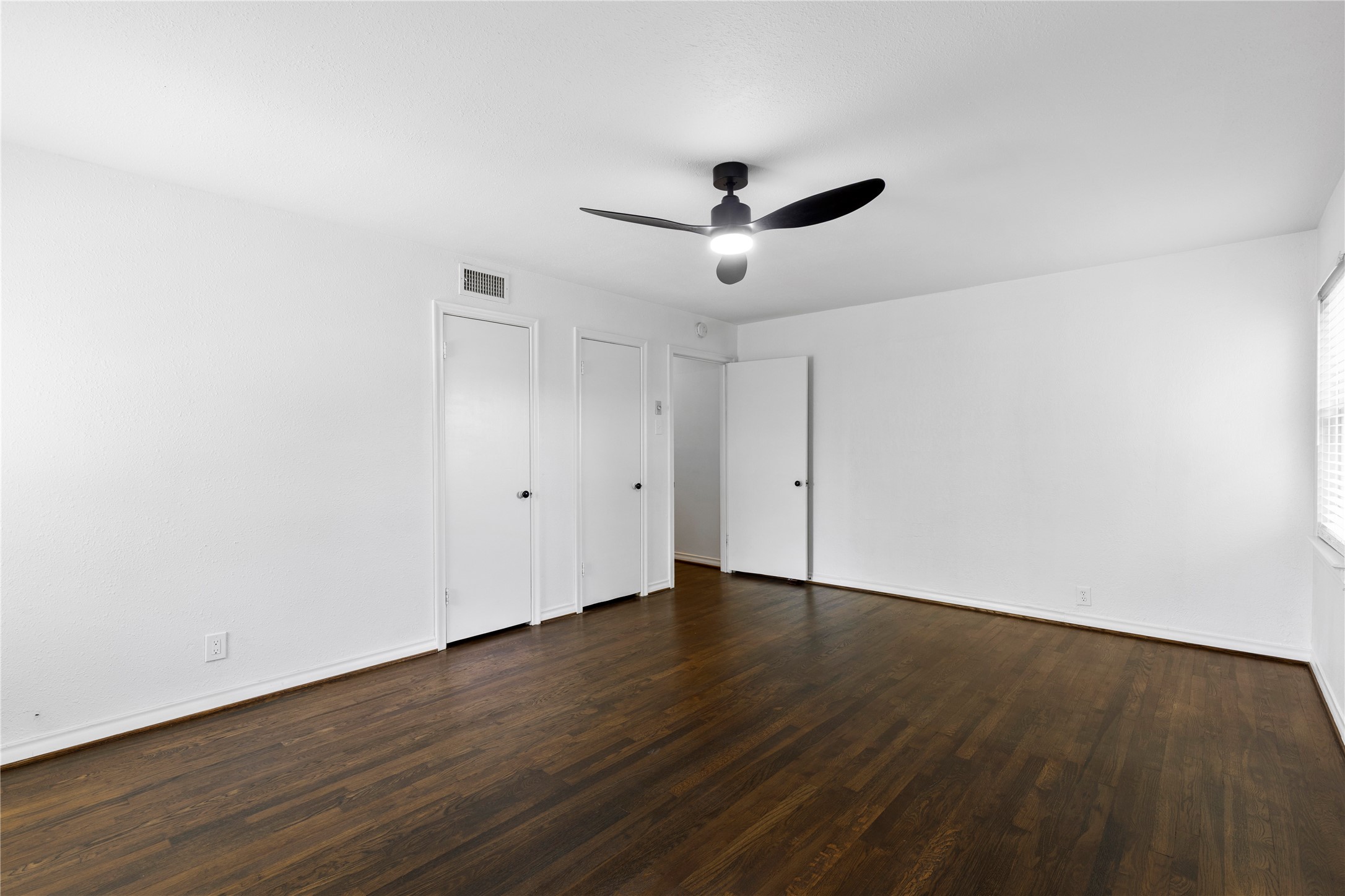 1804 Mariposa Drive