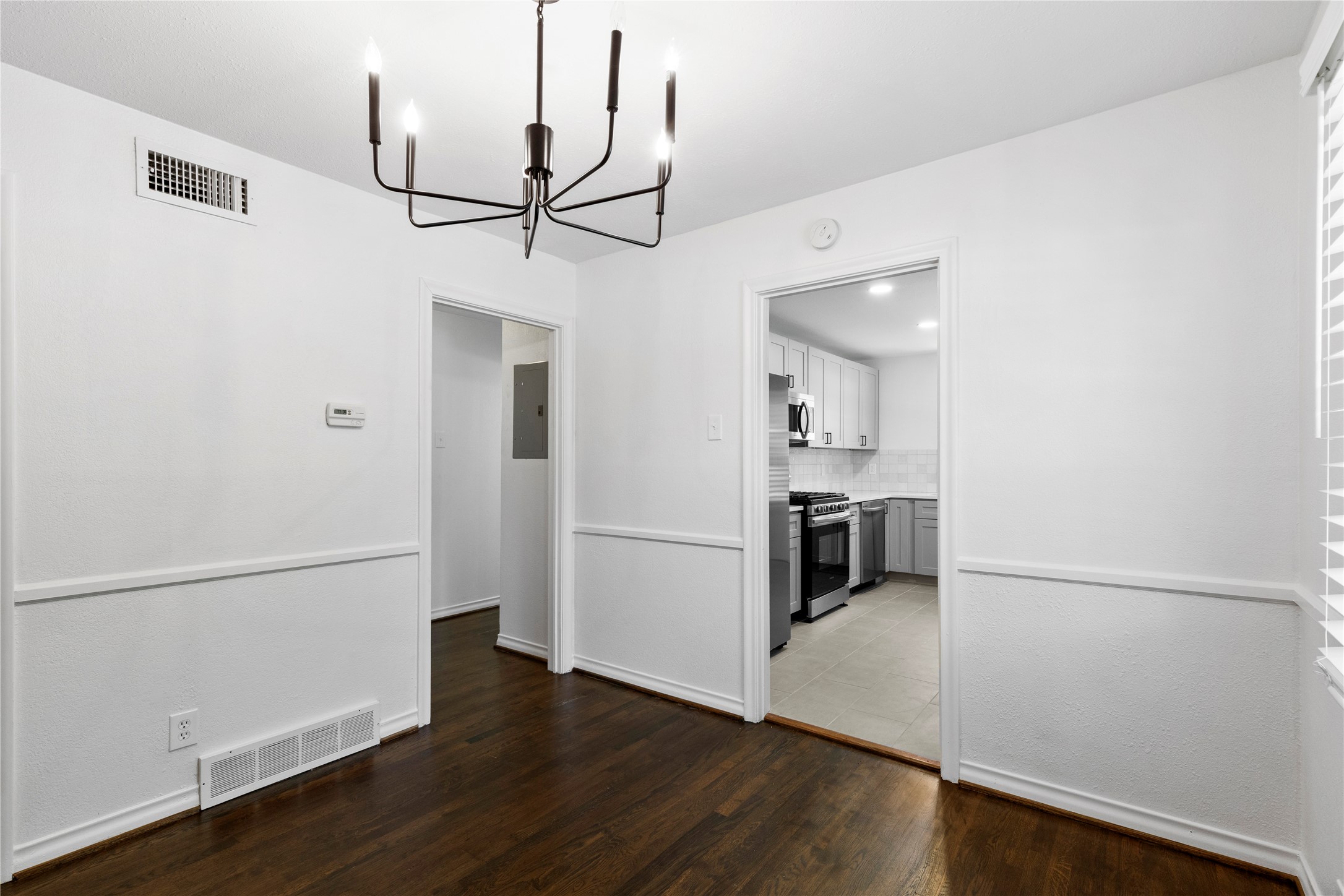 1804 Mariposa Drive