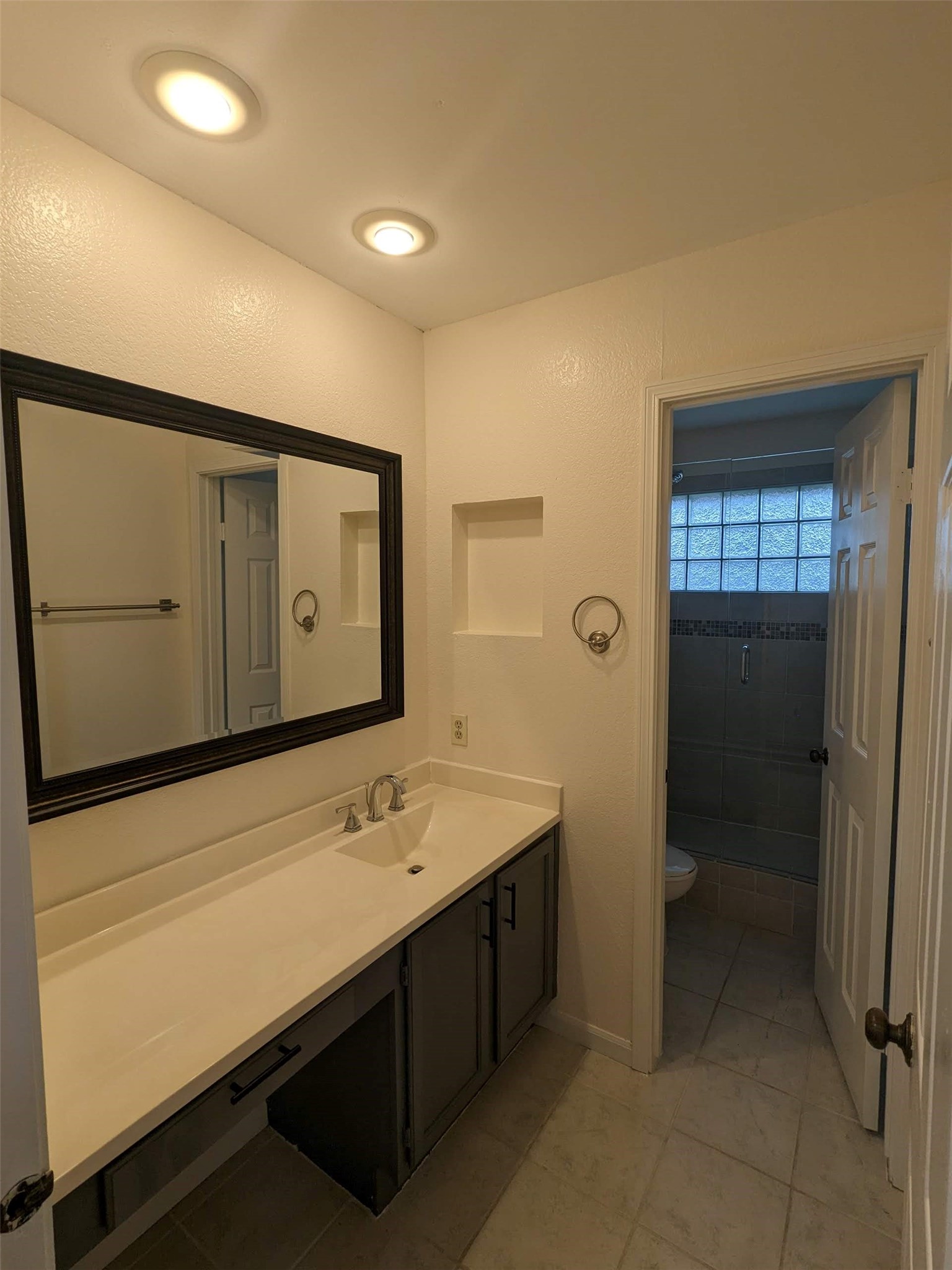 266 Barclay Avenue