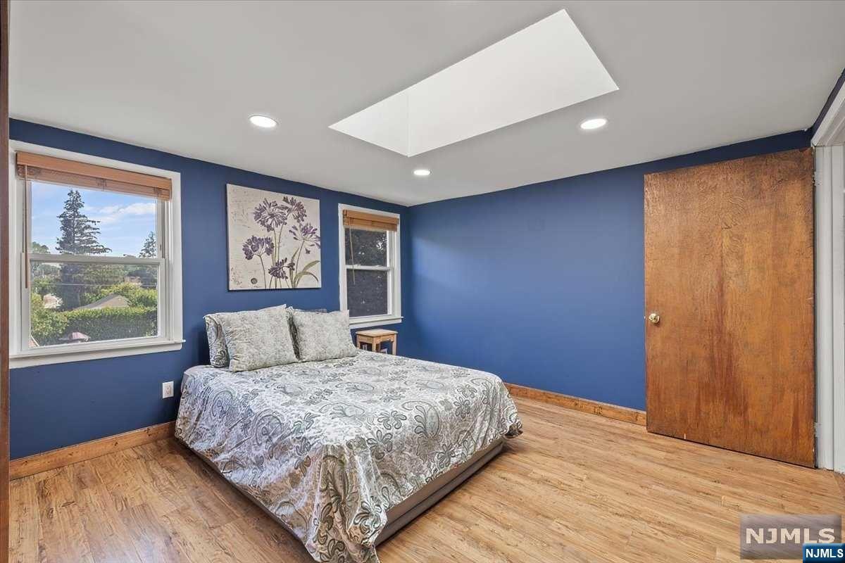 87 N Ramapo Avenue