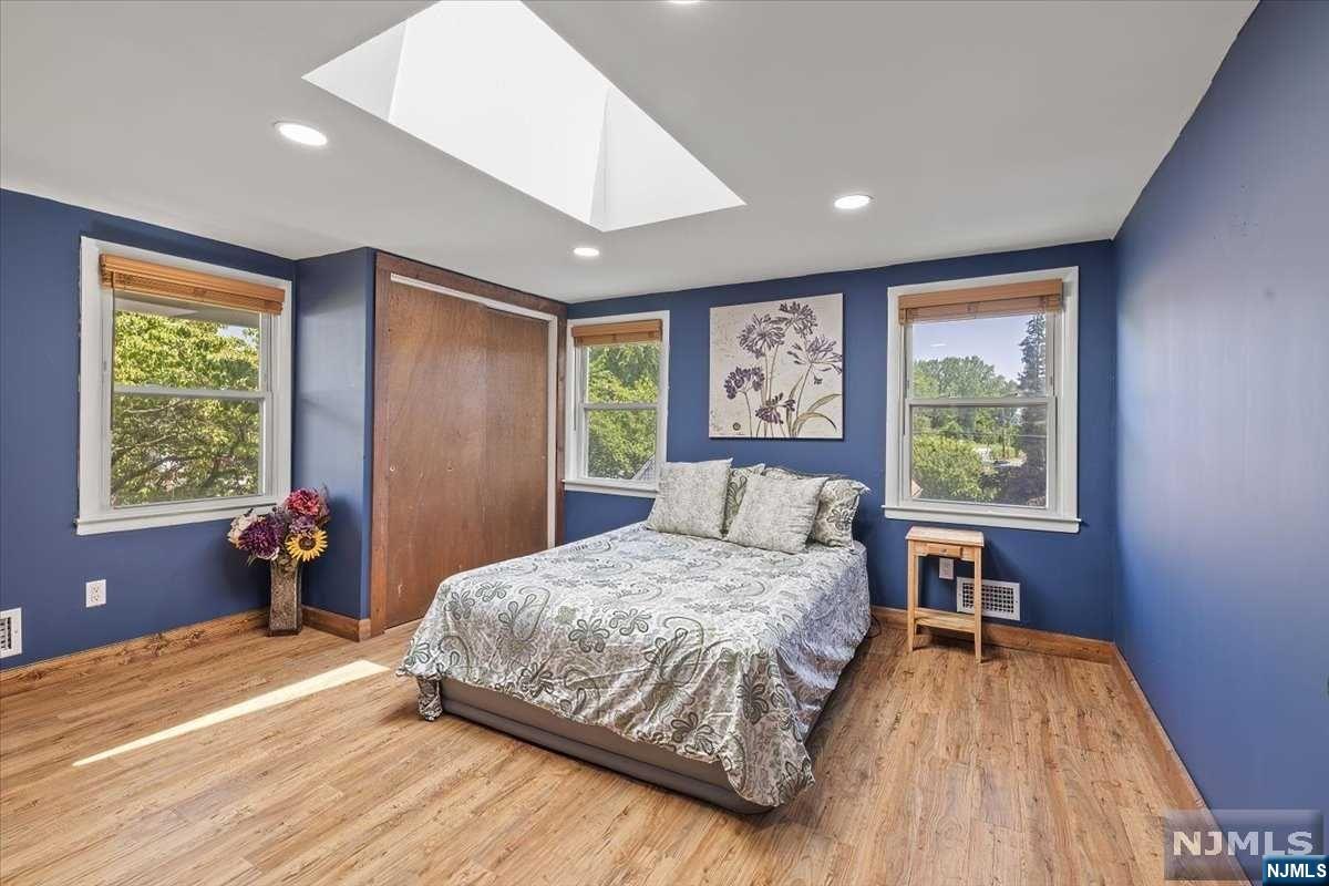 87 N Ramapo Avenue