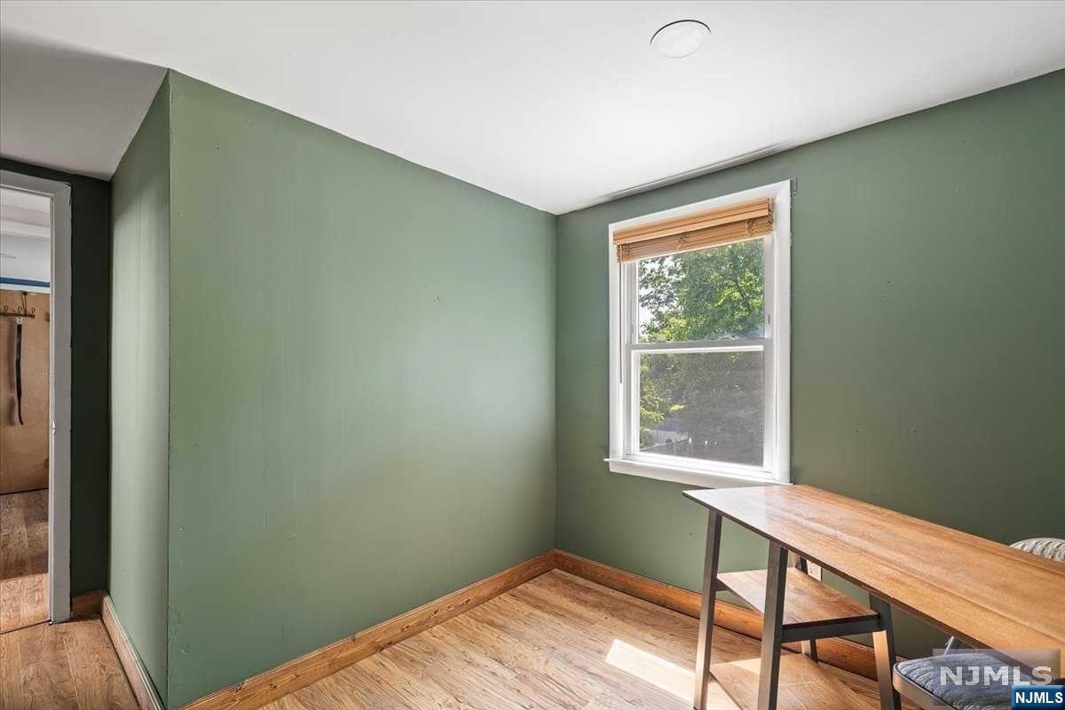 87 N Ramapo Avenue