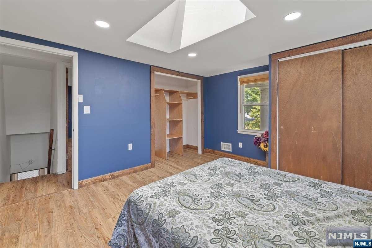 87 N Ramapo Avenue