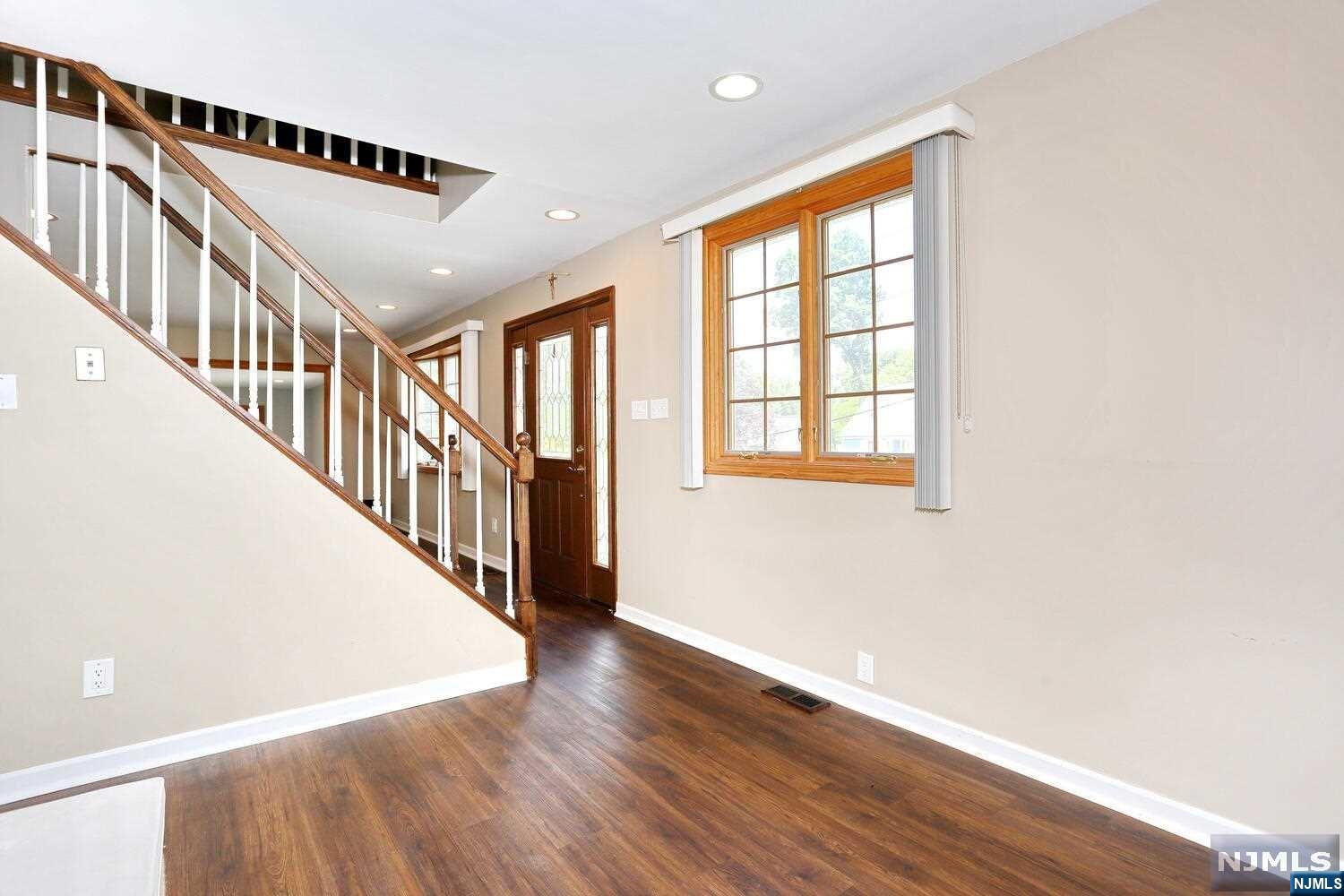 58 Cleveland Avenue